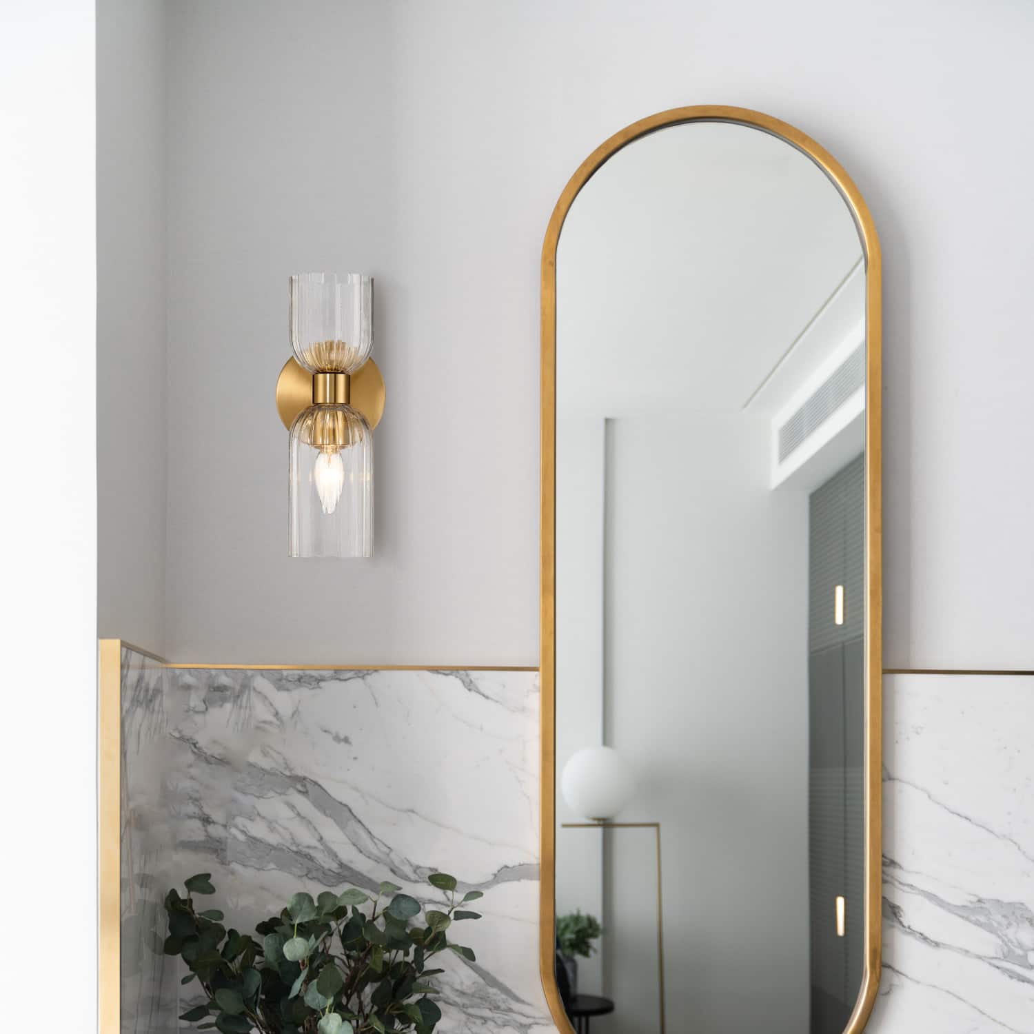 Hello Honey® Josephine Brushed Gold Mid-Century Modern Metal & Clear Ribbed Glass Wall Light