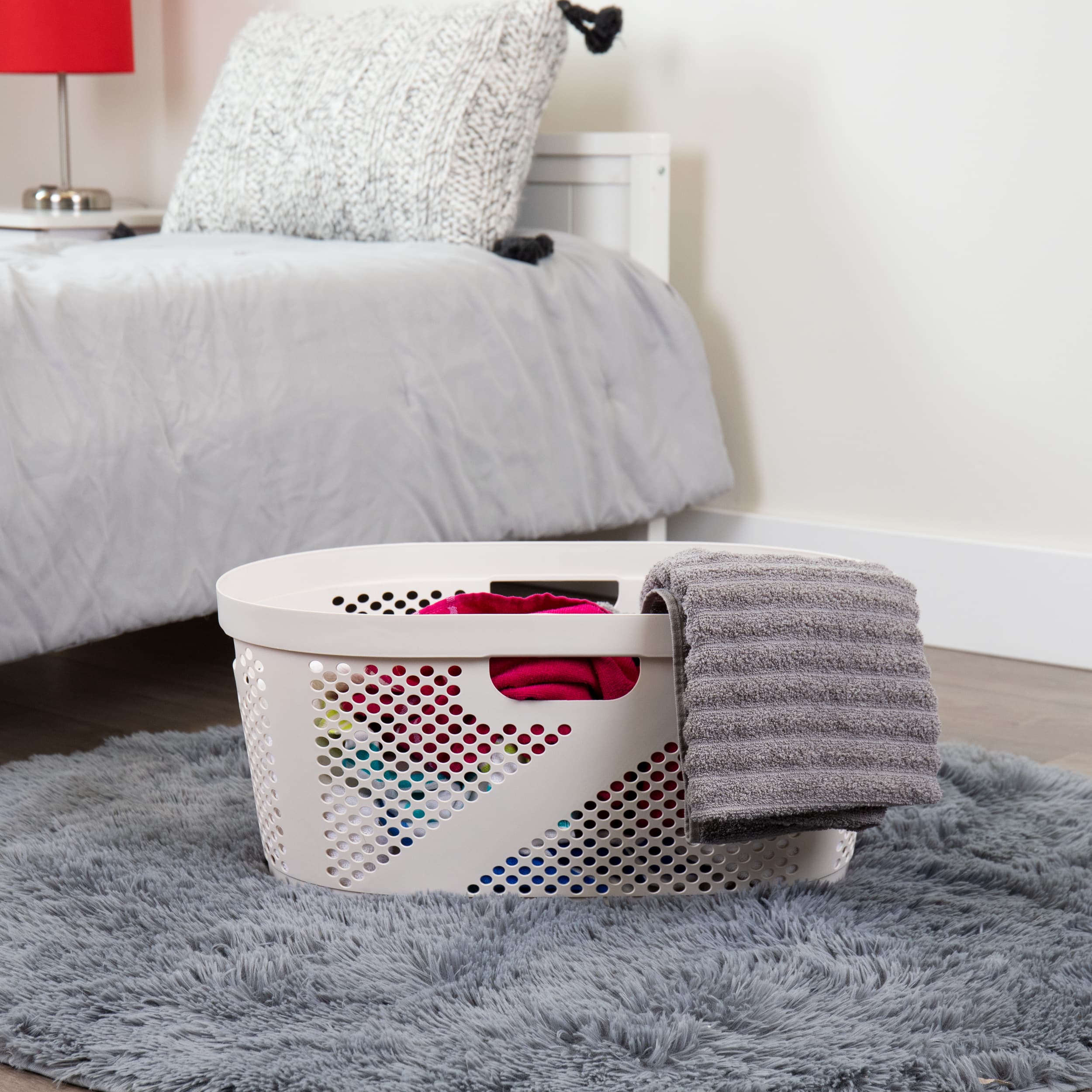 Mind Reader 40L Ventilated Laundry Basket with Cut Out Handles