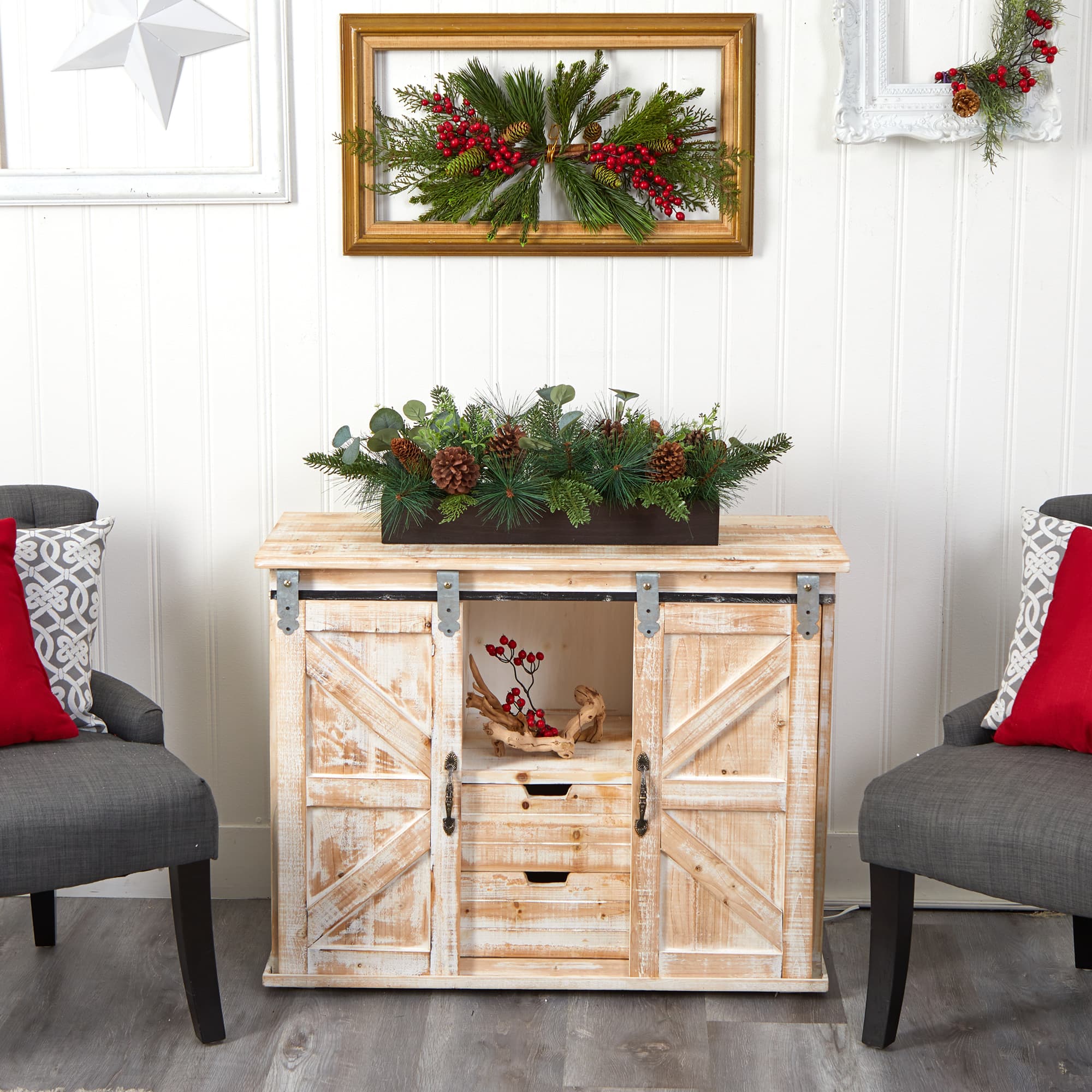 30" Evergreen Pine & Pine Cone Artificial Christmas Centerpiece