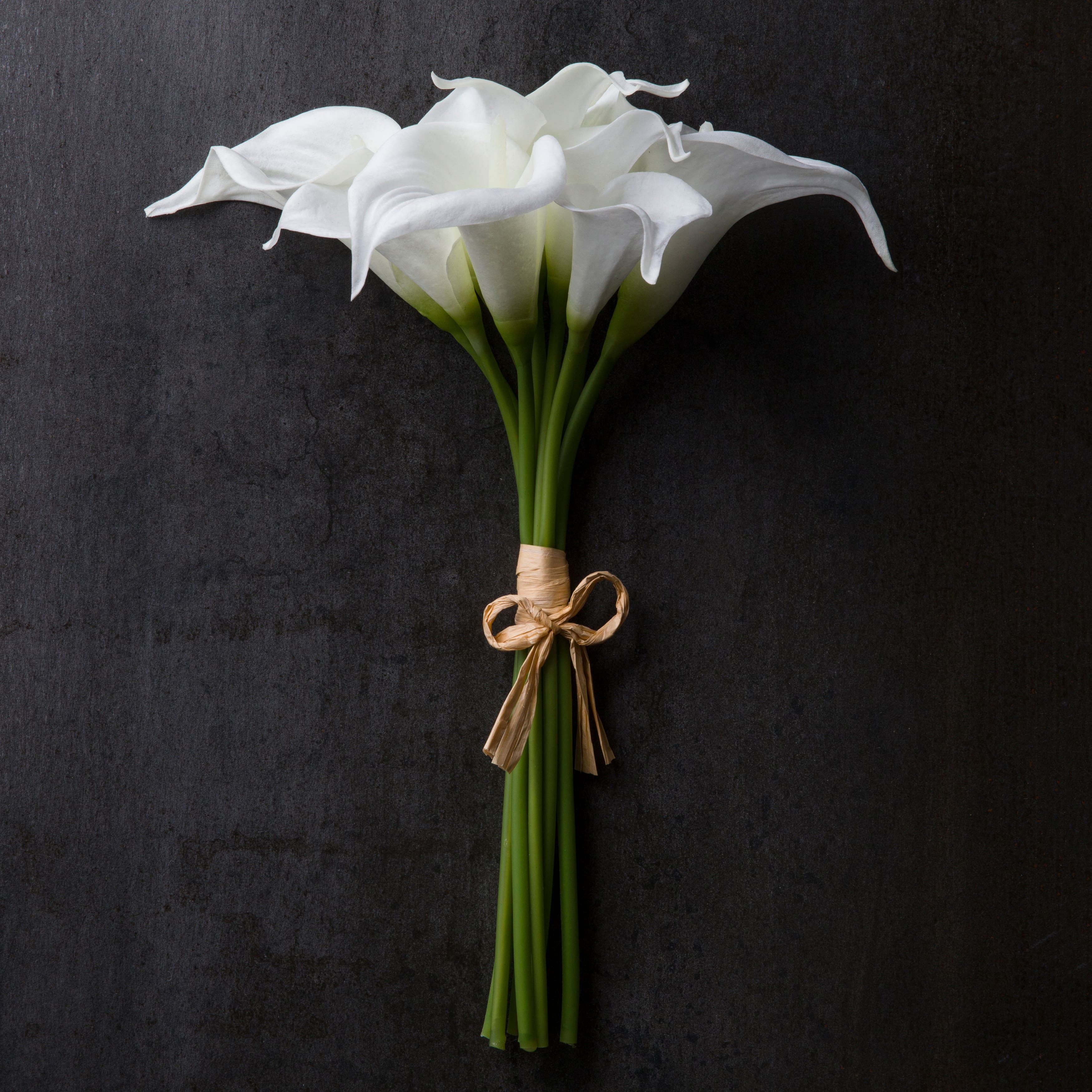 14" White Calla Lily Bundle by Ashland®