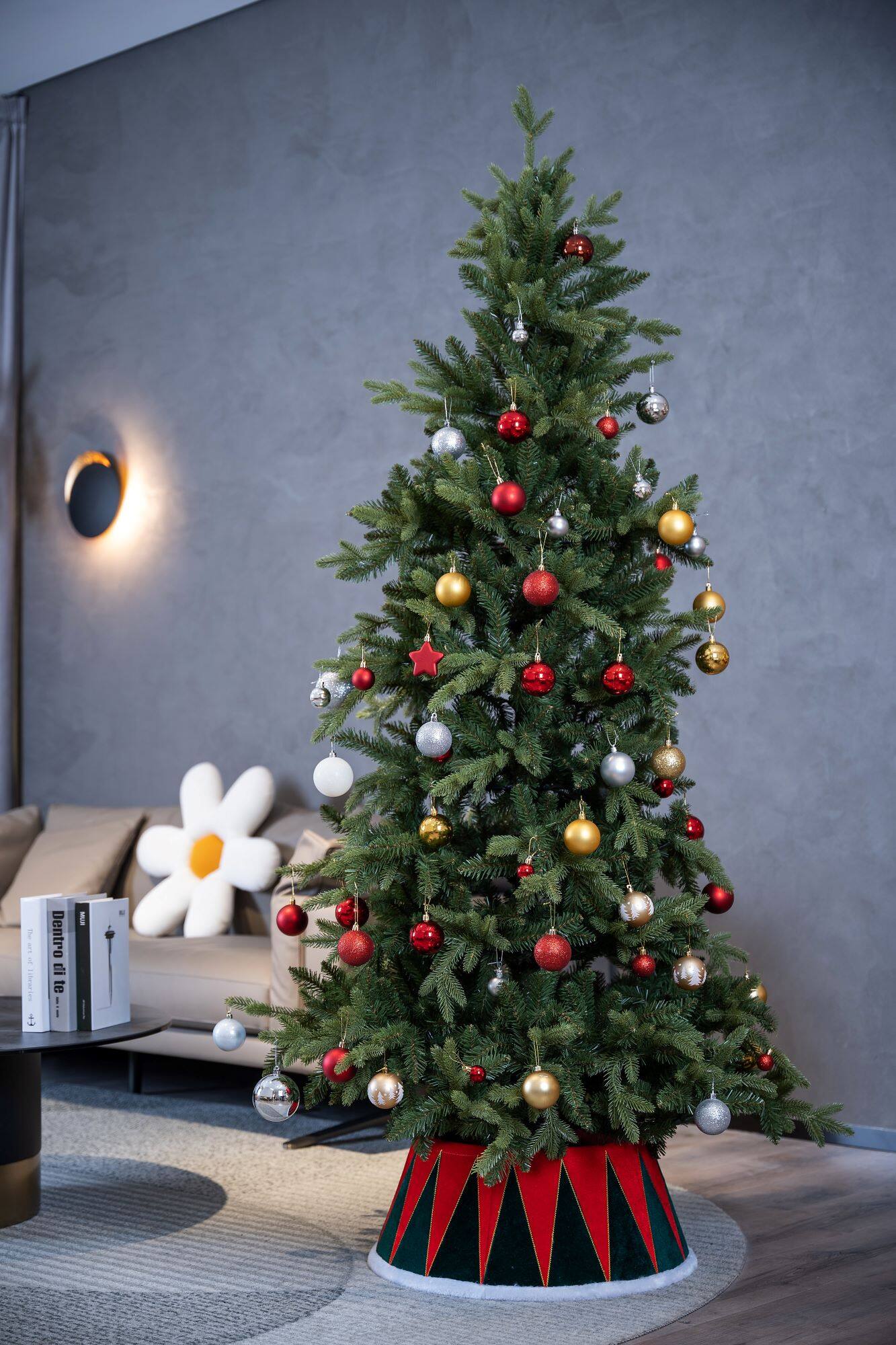 25" Red and Green Drum with White Trim Christmas Tree Collar
