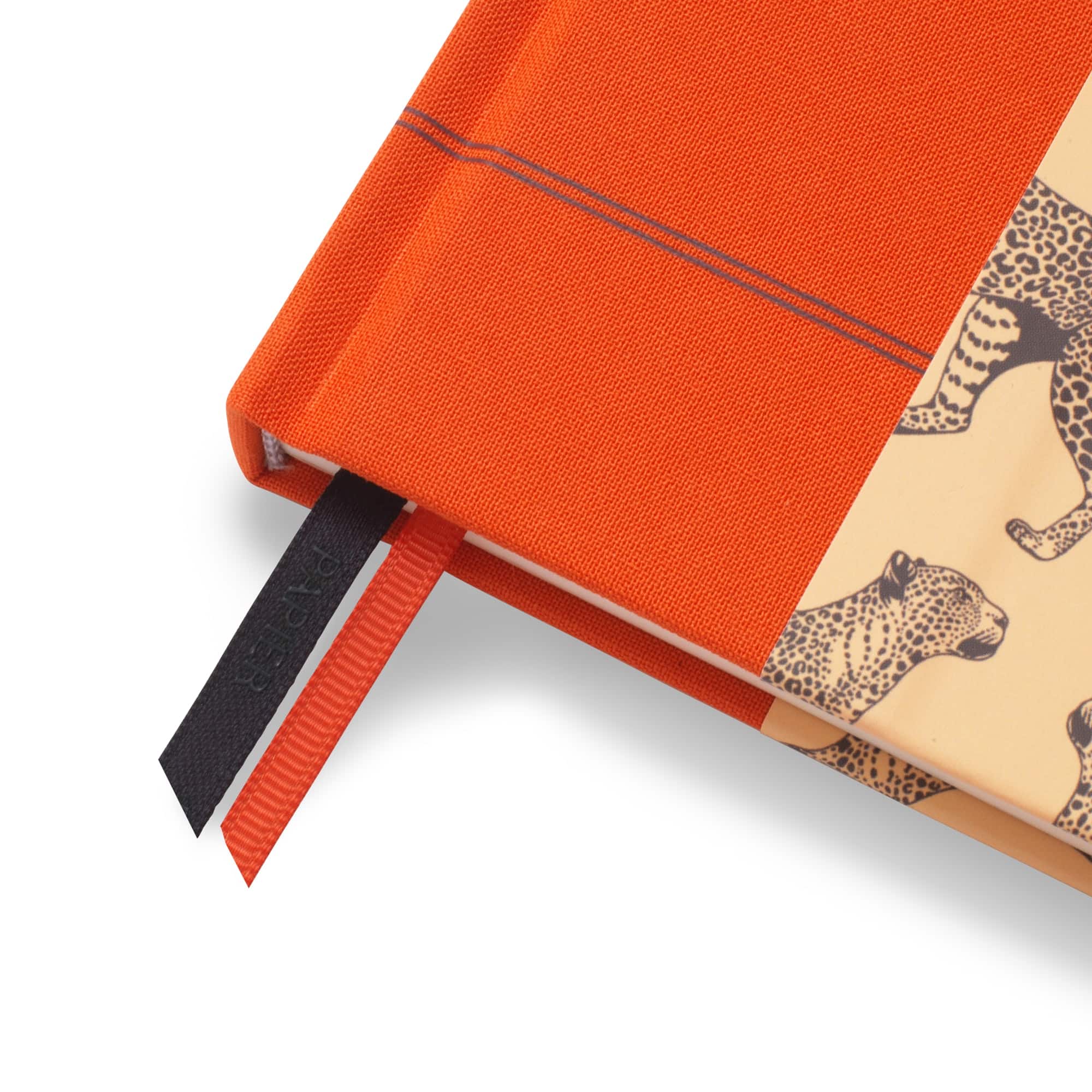 Papier 6" x 8.5" Tails & Hearts Hardcover Fabric Reading Journal