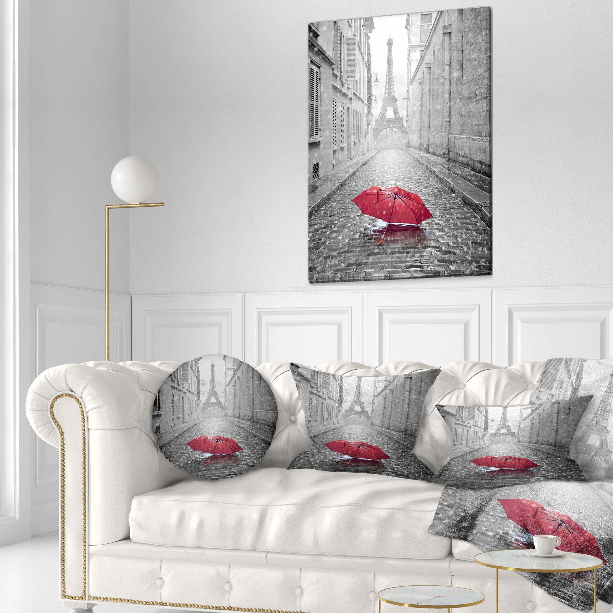 Designart - Eiffel View from Paris Street