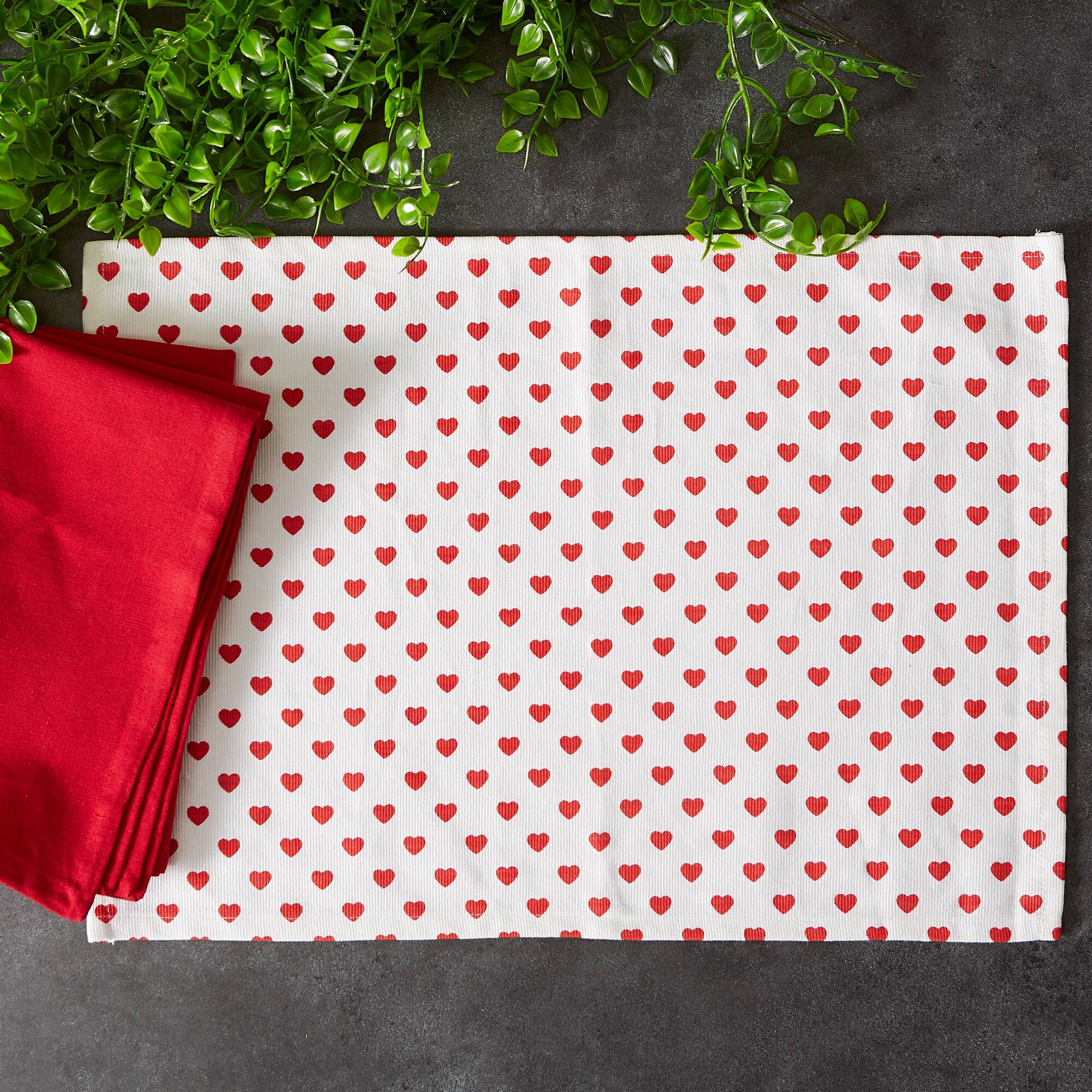 DII® Lil Hearts Ribbed Placemats, 6ct.