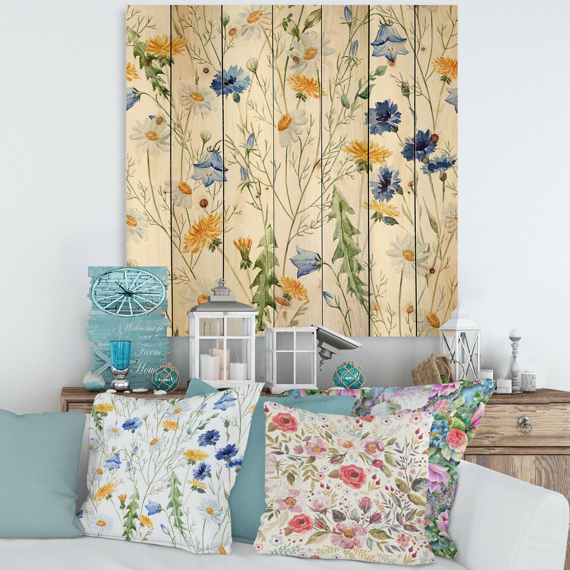 Designart - Wildflowers Chamomile and Clover Bell II