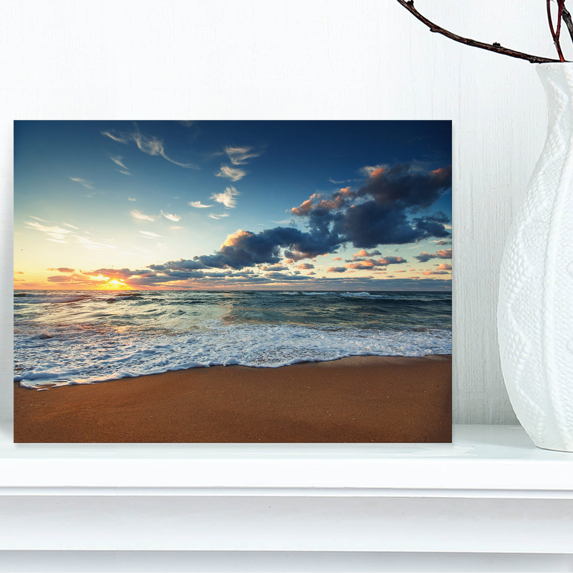 Designart - Sunrise and Glowing Waves in Ocean - Seascape Canvas Art Print