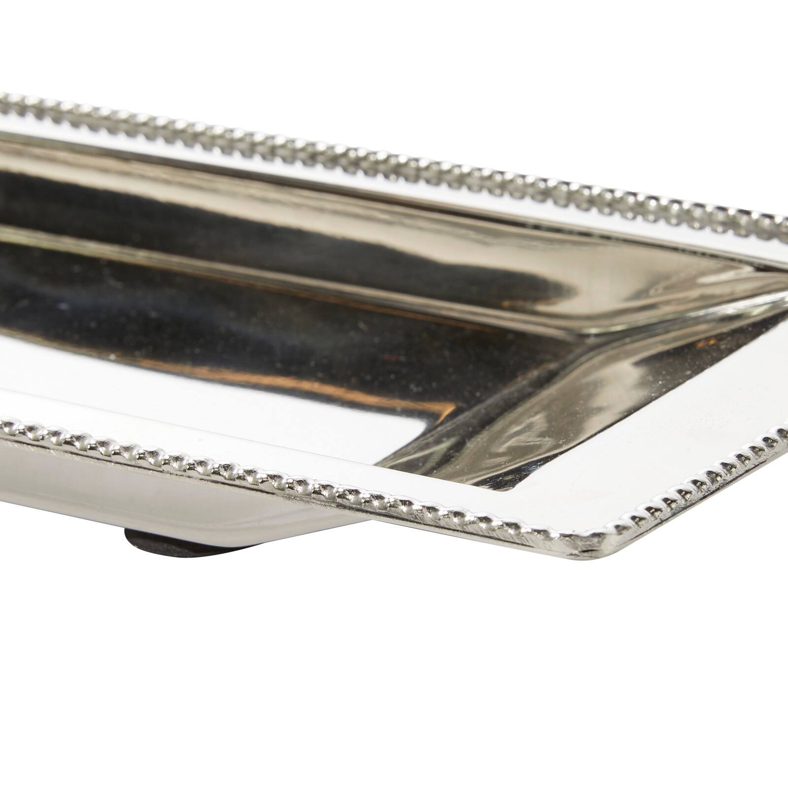Set of 2" White Stainless Steel Traditional Tray, 22", 25"