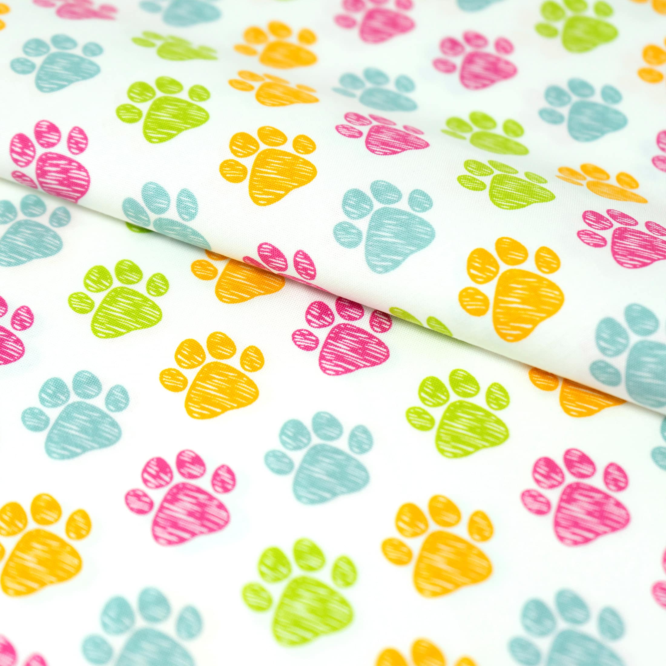 SINGER Rainbow Paw Prints Cotton Fabric Fat Quarter