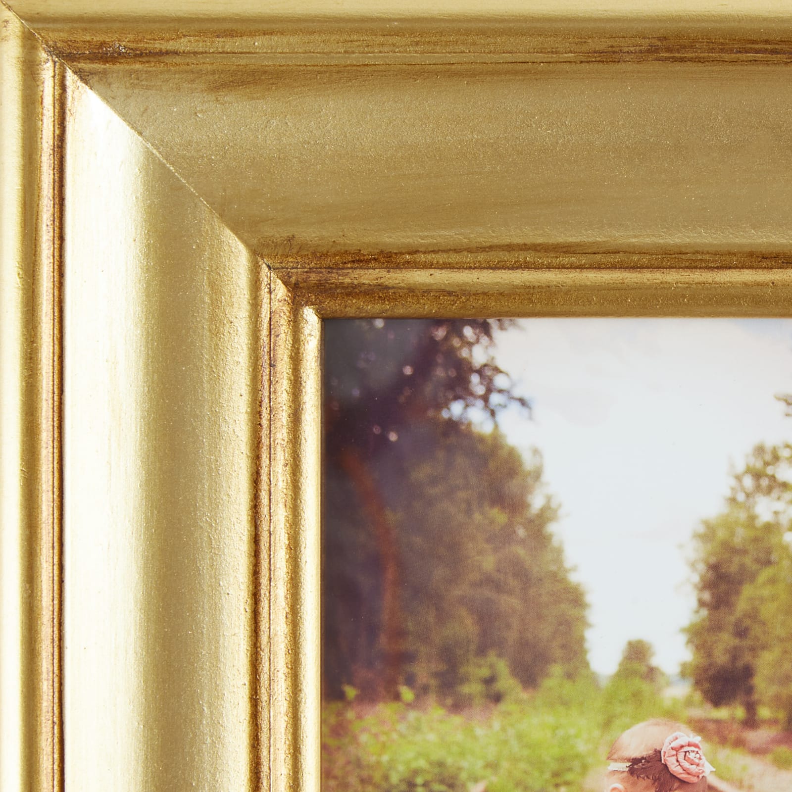 DII® Antique Gold Rub 8" x 10" Farmhouse Picture Frame