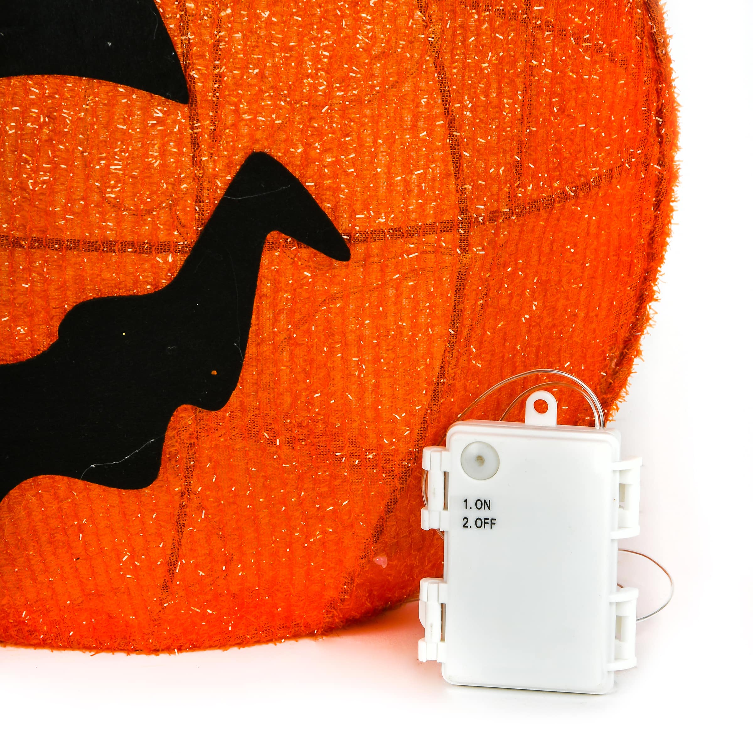 23'' Pre-Lit Pumpkin and Black Cat Halloween Décor