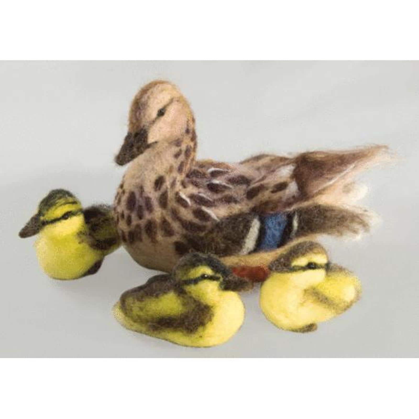 Charivna Mit Friendly Family Felting Kit