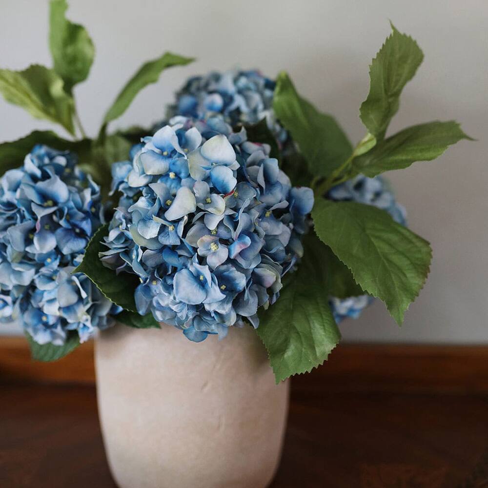 Prestige Botanicals 18" Artificial Real Touch Hydrangea Stem