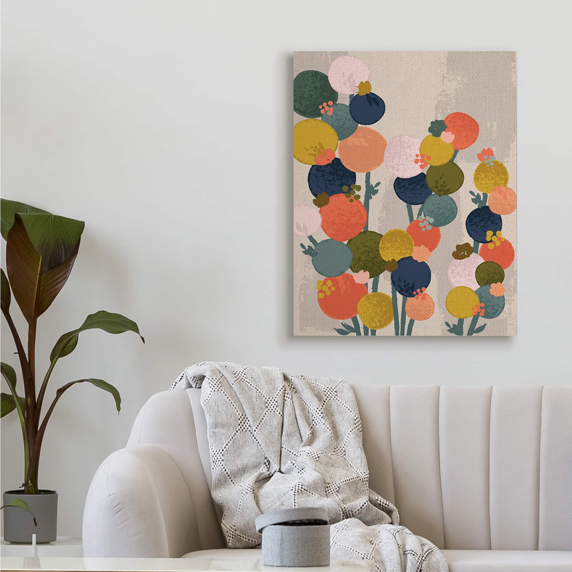 Stupell Industries Organic Shape Flowers Circular Distressed Pattern Canvas Wall Art