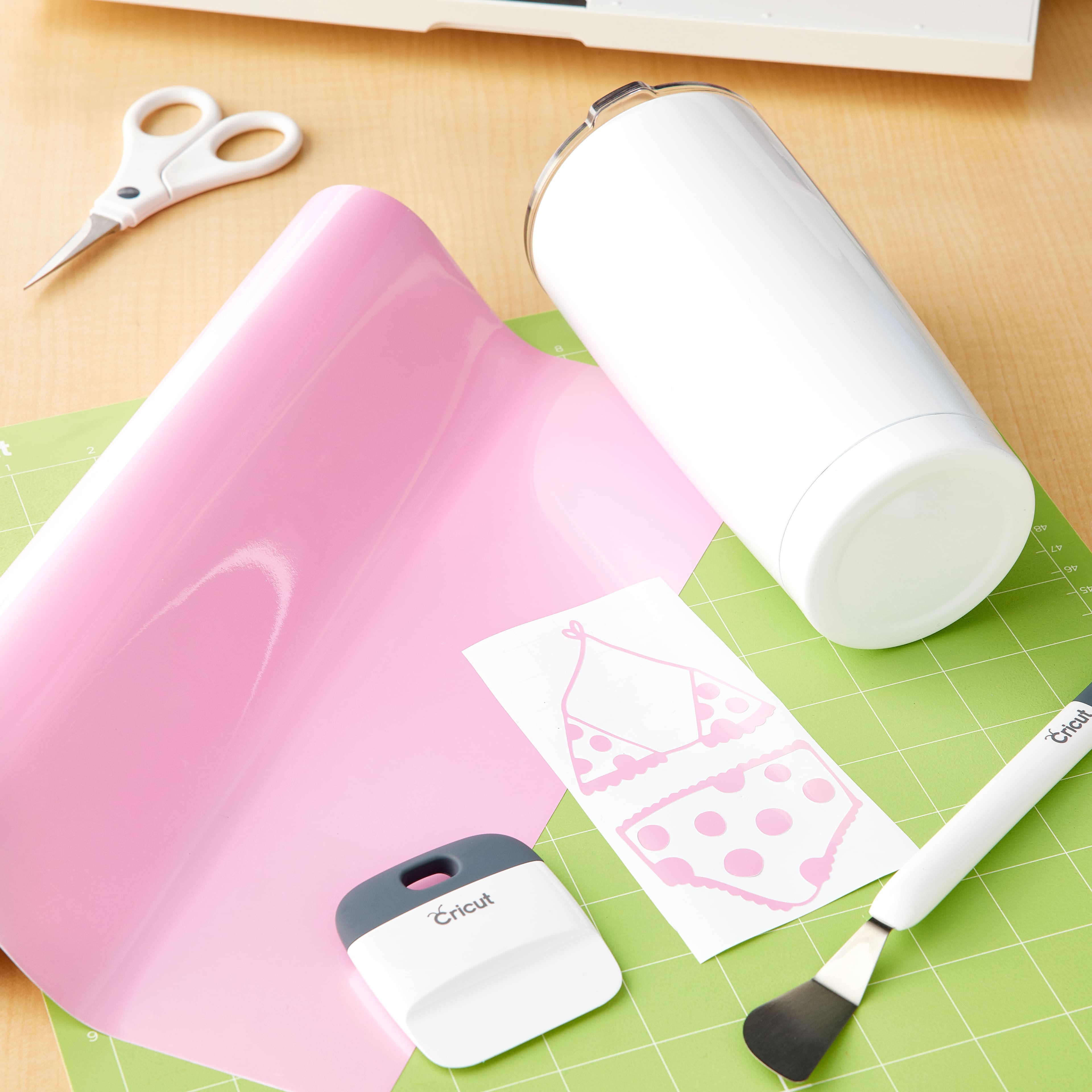 Cricut® Premium Vinyl™ Pearl Pastel