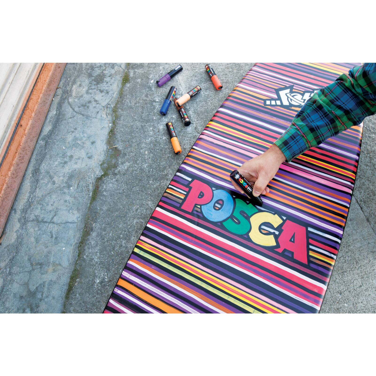 Marqueur de peinture à pointe très large PC-17K Uni Posca