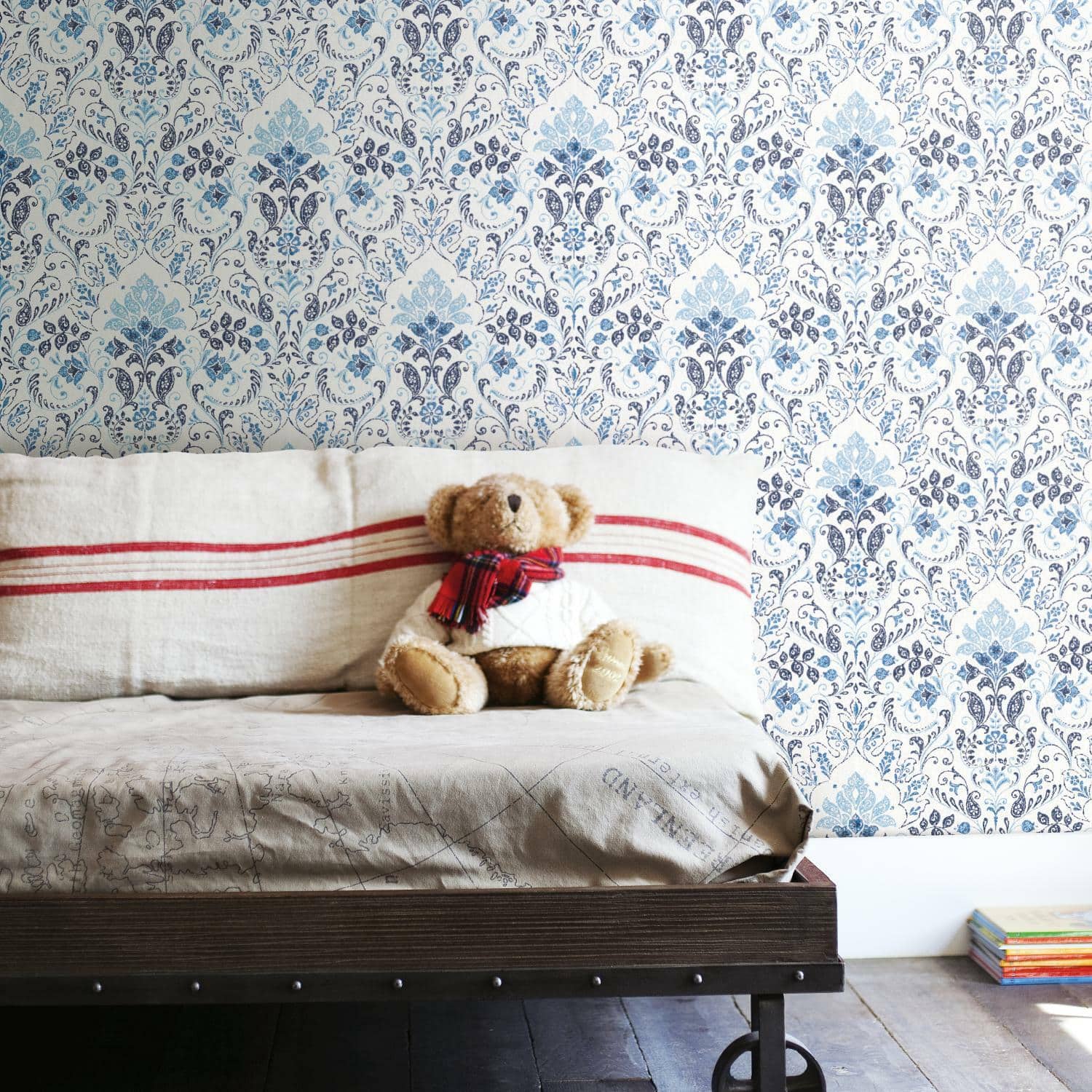RoomMates Persian Damask Peel & Stick Wallpaper