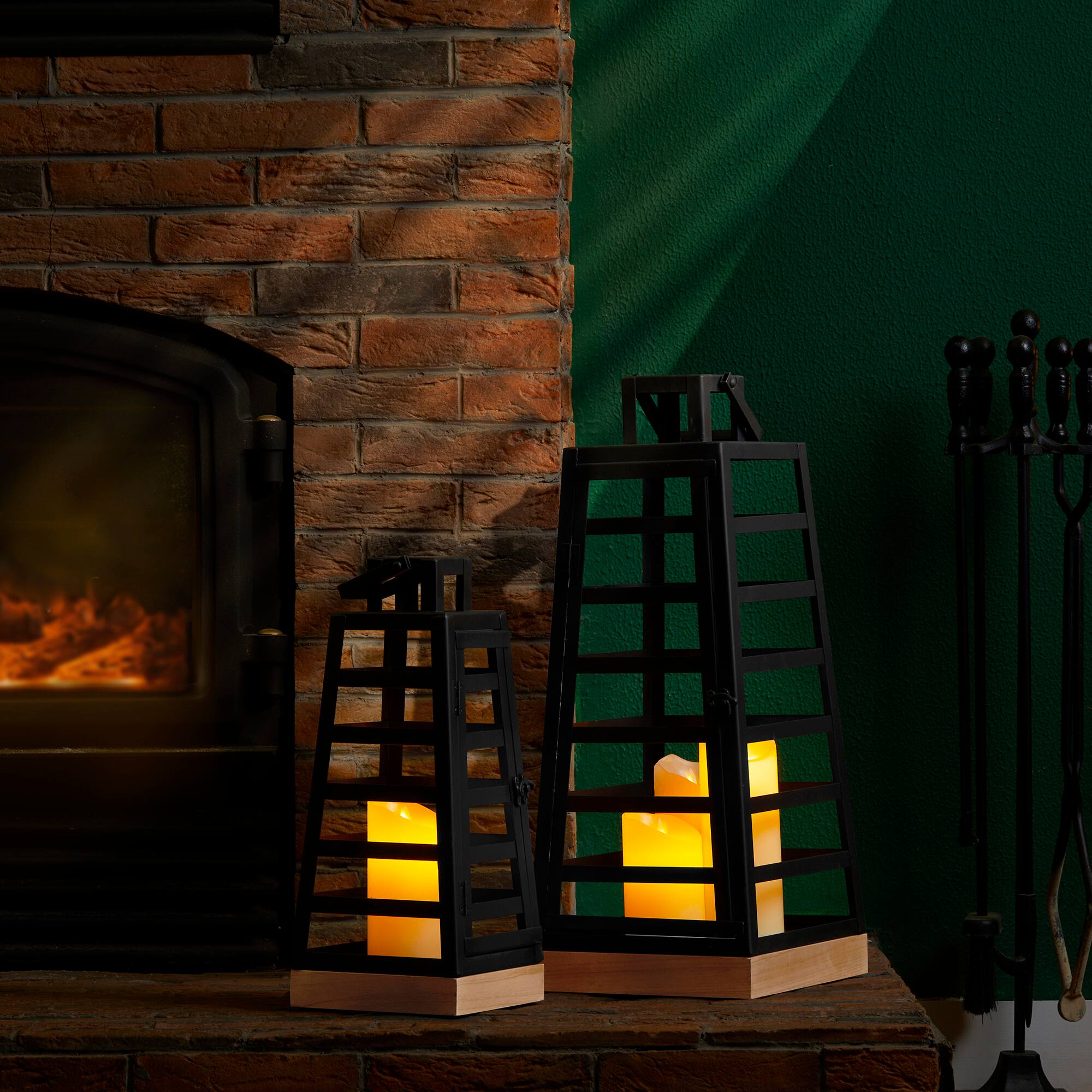 Glitzhome® Black Modern Trapezoid Metal & Wood Lanterns Set