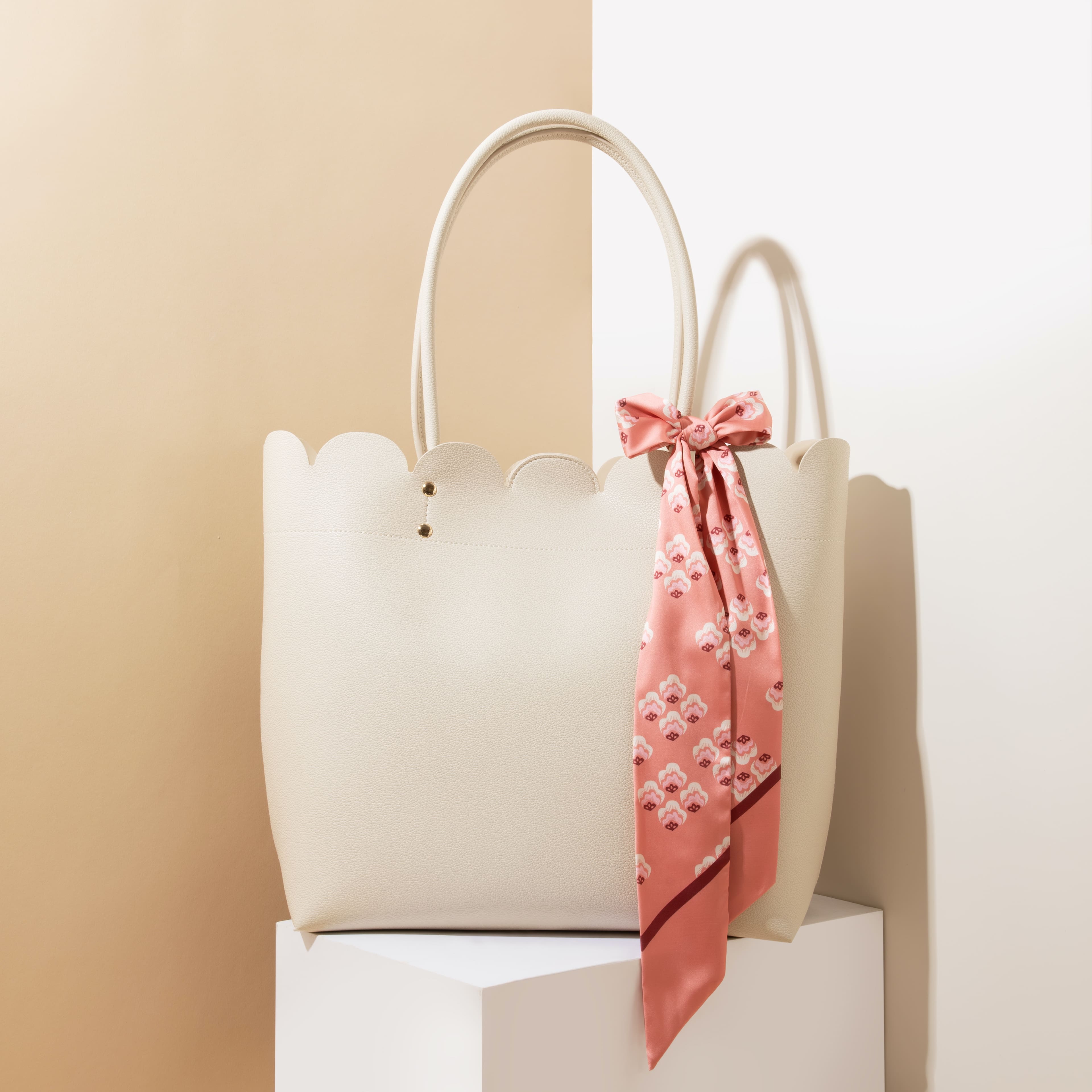 Summer Fashion Faux Leather Scalloped Tote with Scarf by Make Market