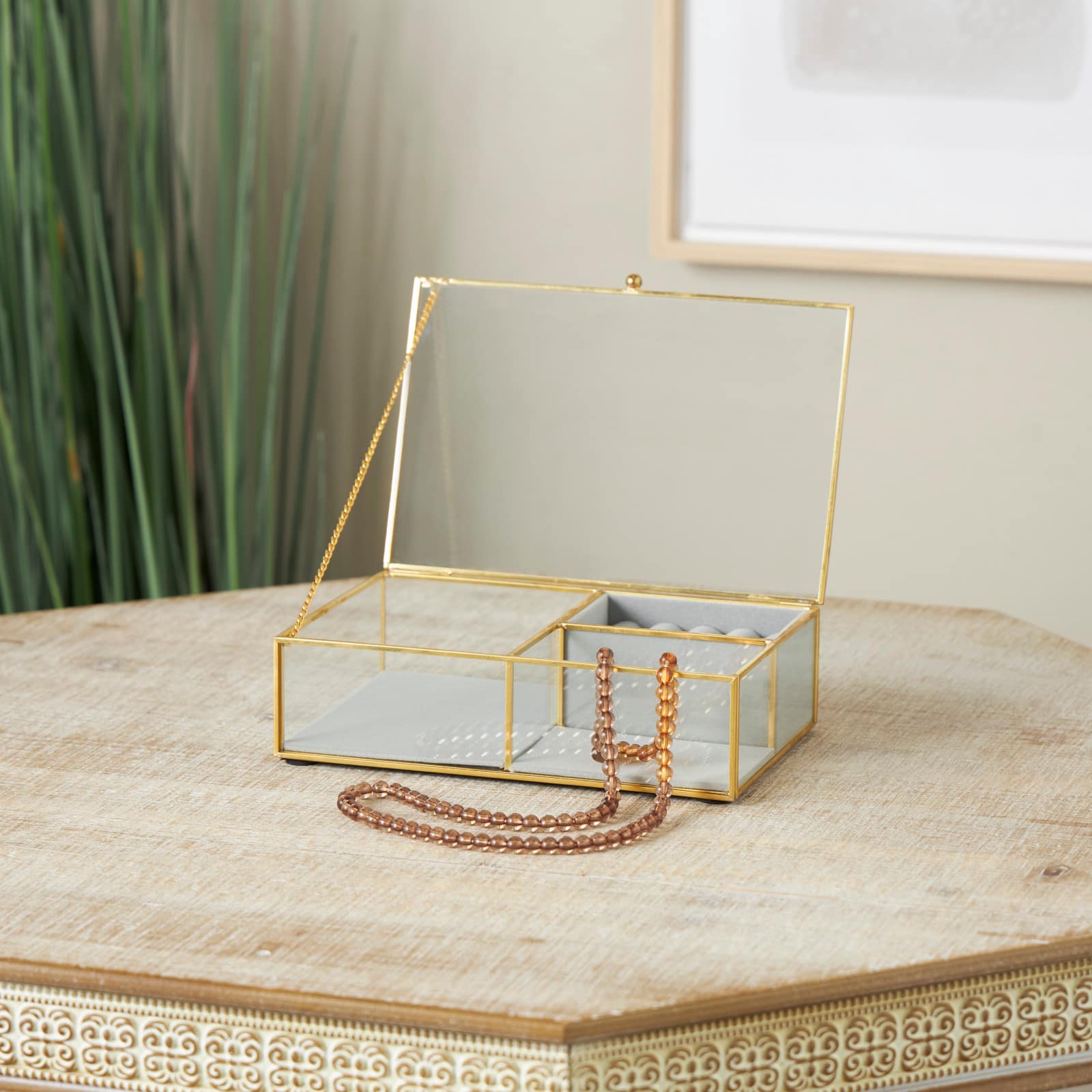 9" x 6" x 3" Clear & Gold Glass & Metal Jewelry Box with Chain Accent & Fabric Ring Slots