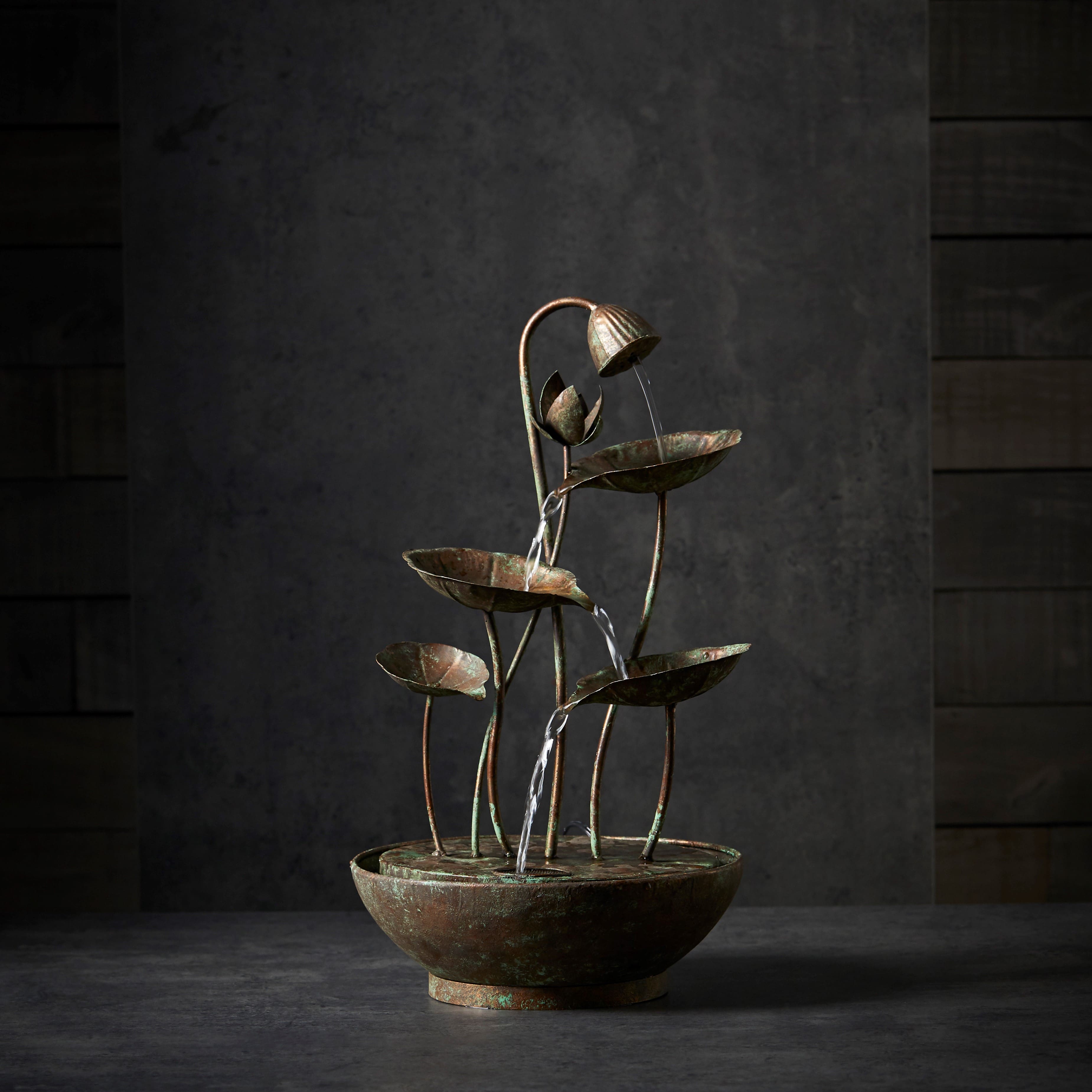 19.5" Rustic Metal Lotus Leaf Fountain