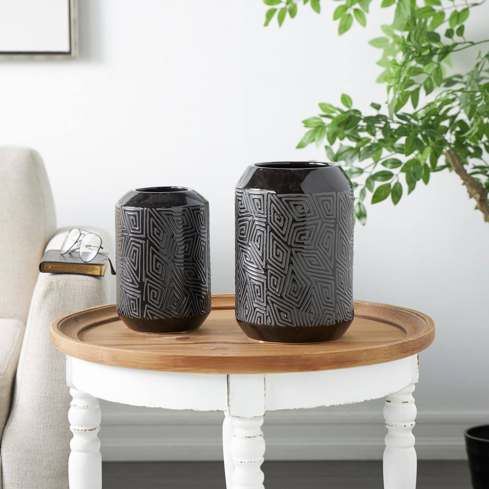 Black Ceramic Vase with Geometric Etchings Set