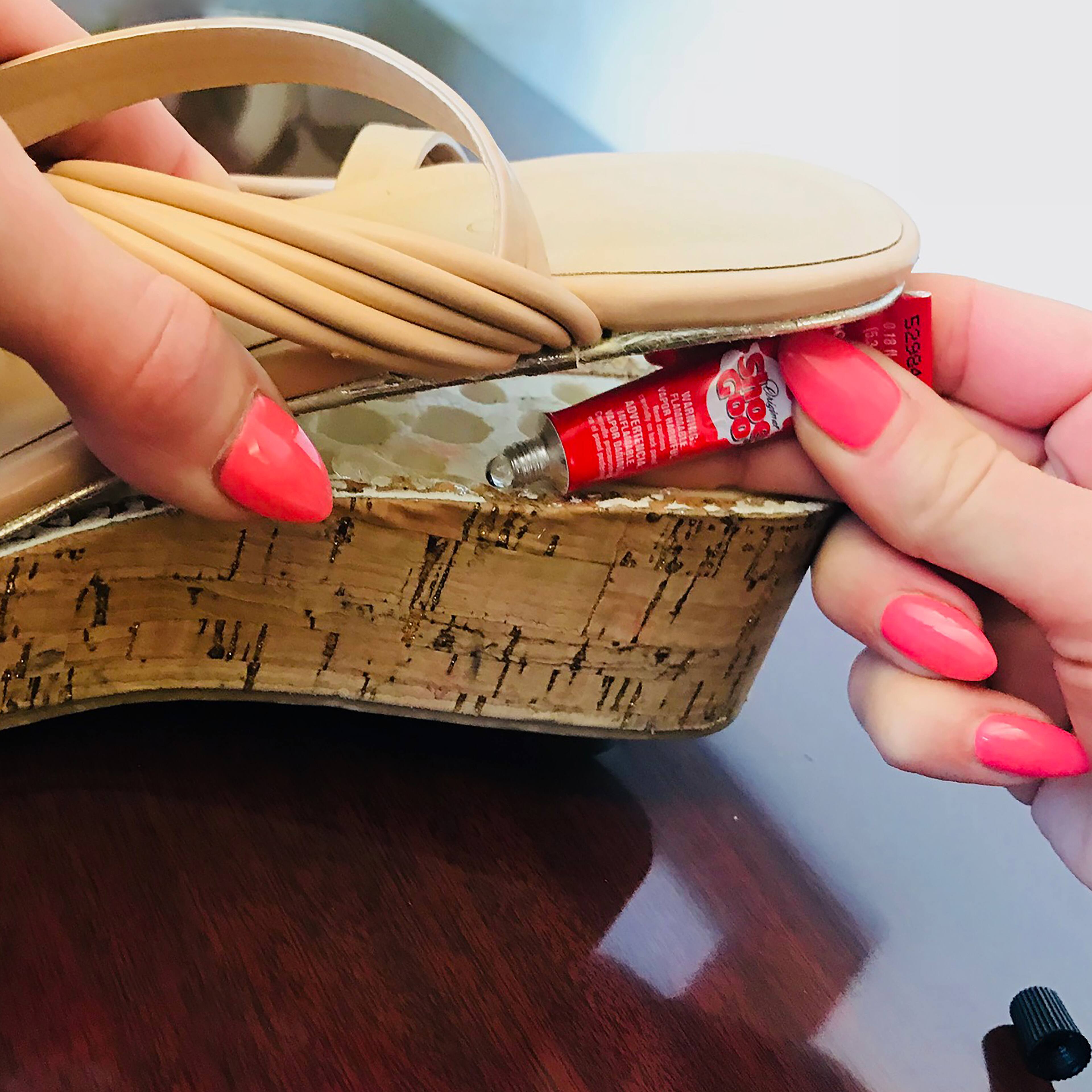 Shoe Goo® Mini Shoe Repair Adhesive Tubes, 4ct.