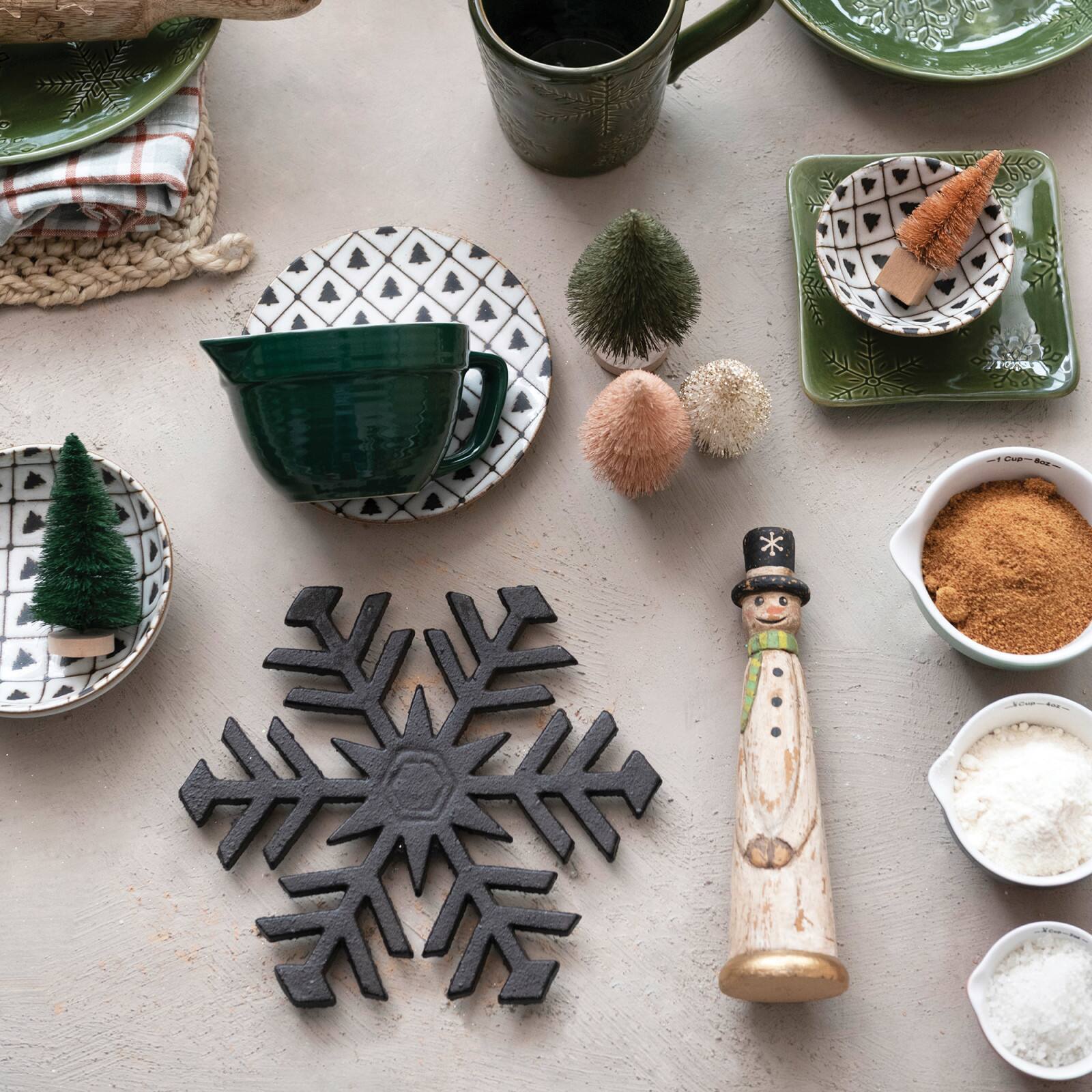 Hello Honey® 8" Black Cast Iron Snowflake Trivet