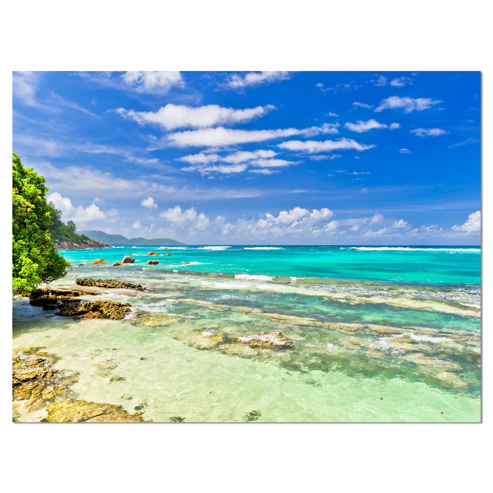 Designart - Tranquil Seychelles Tropical Beach