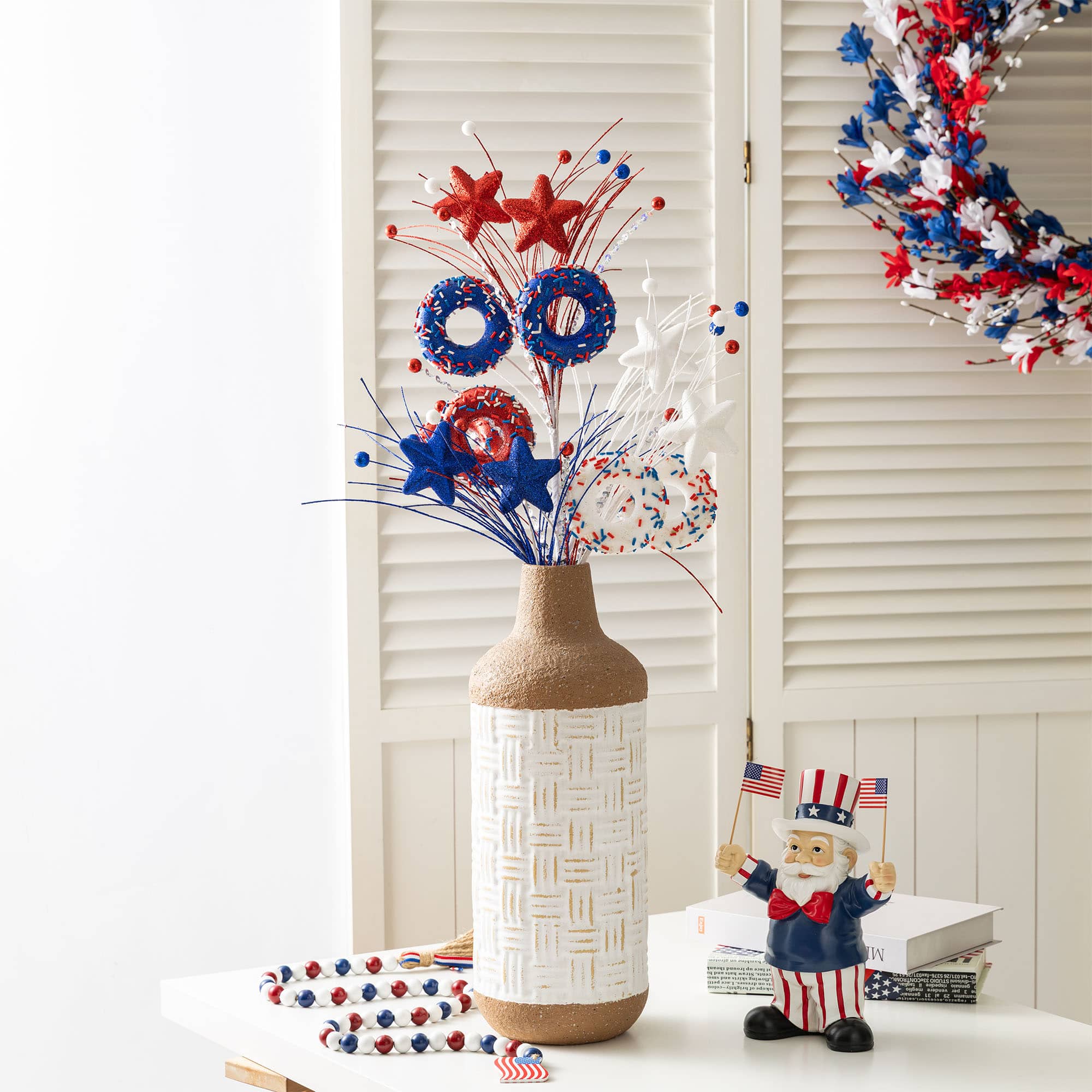 Glitzhome® 28" Set of 2 Patriotic Americana Stars and Donuts Garden Picks
