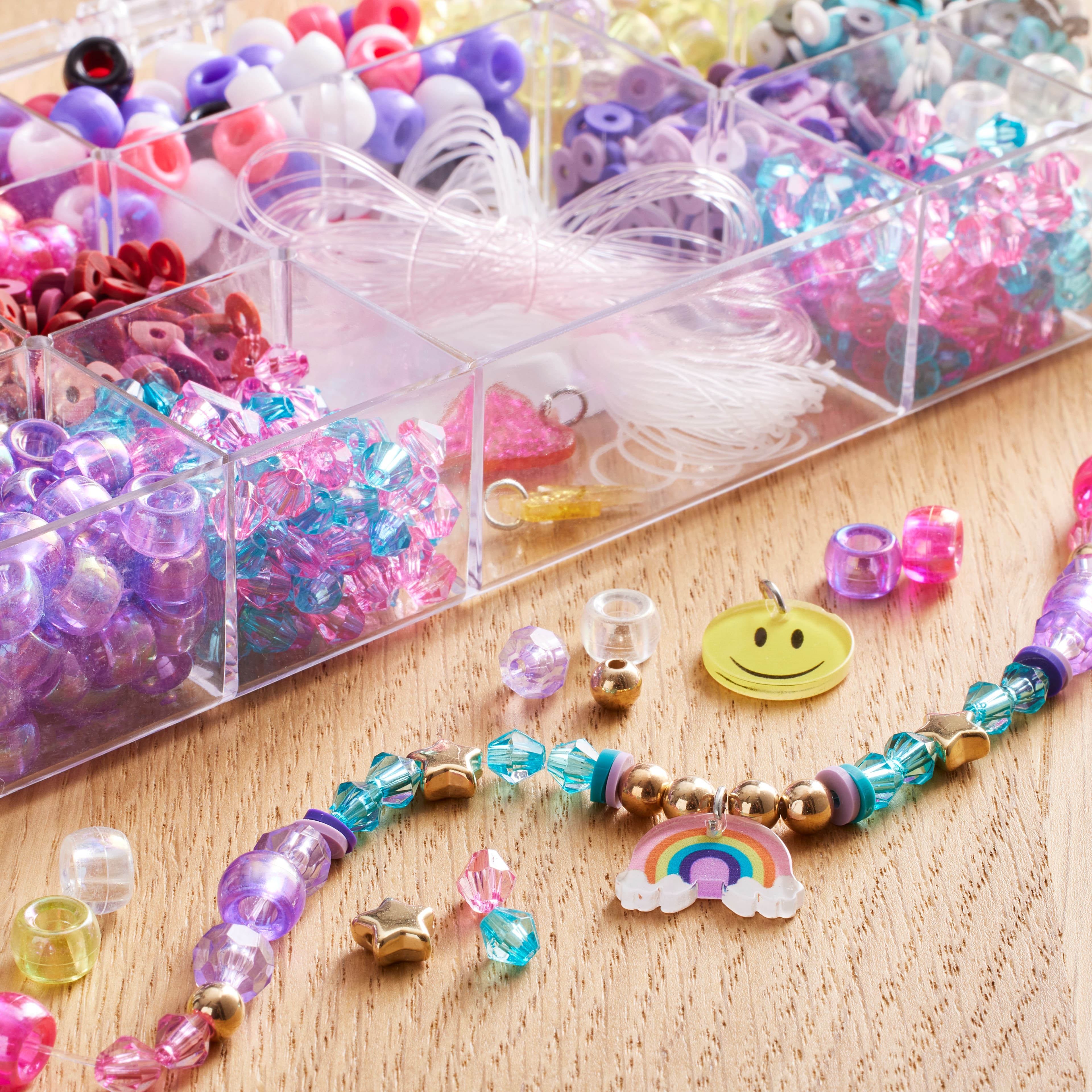Trousse de perles « Girl Power » de Creatology