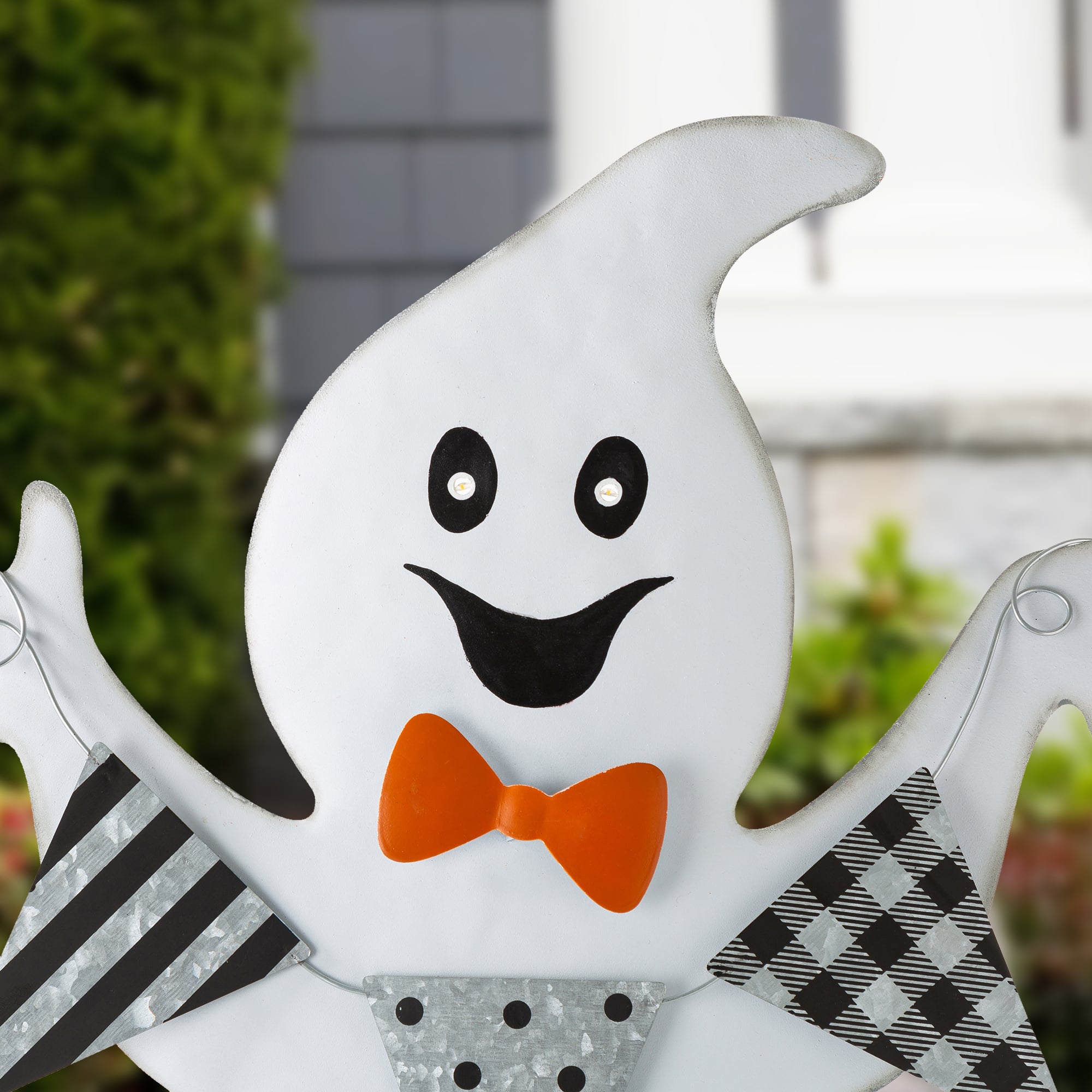 Glitzhome® 32" Lighted Metal Halloween Ghost Yard Stake with Timer