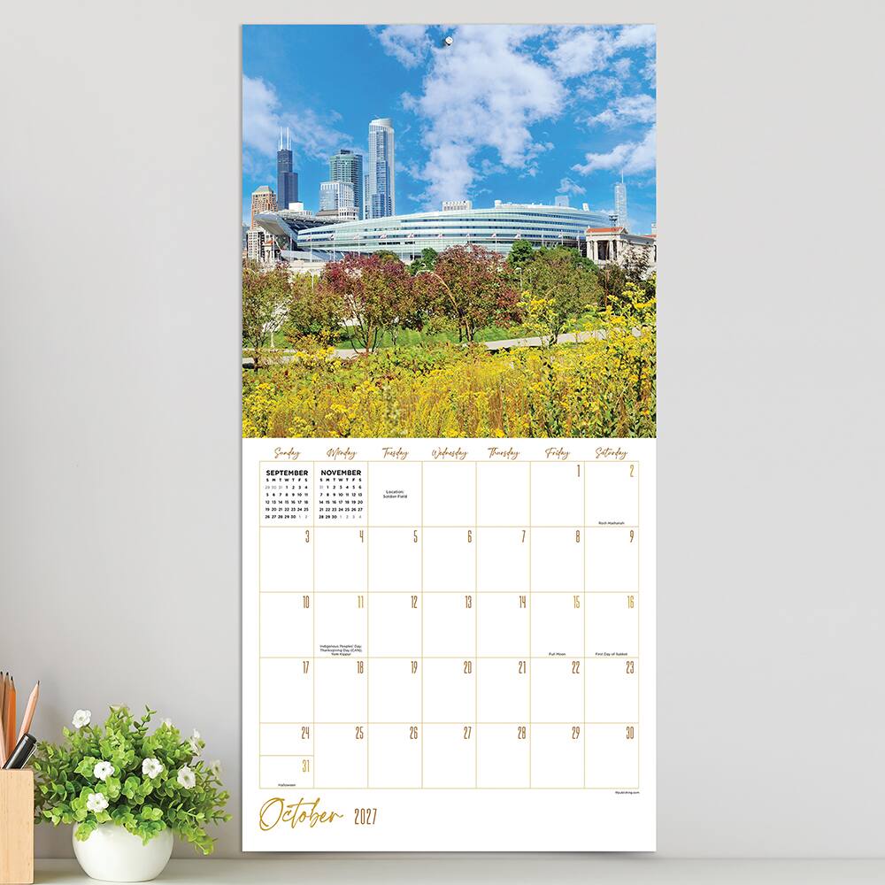 2027 Chicago Wall Calendar