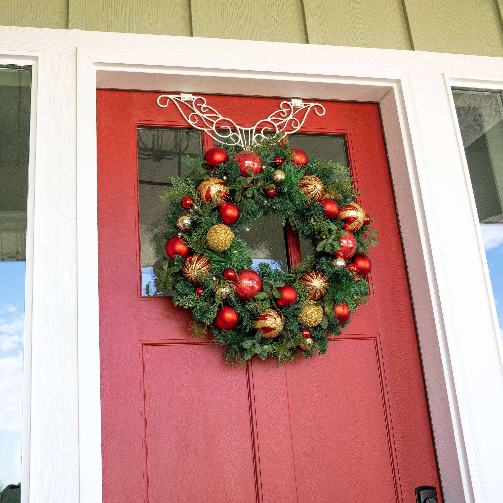 Village Lighting 30" Pre-Lit Christmas Classic Wreath, Clear LED Lights