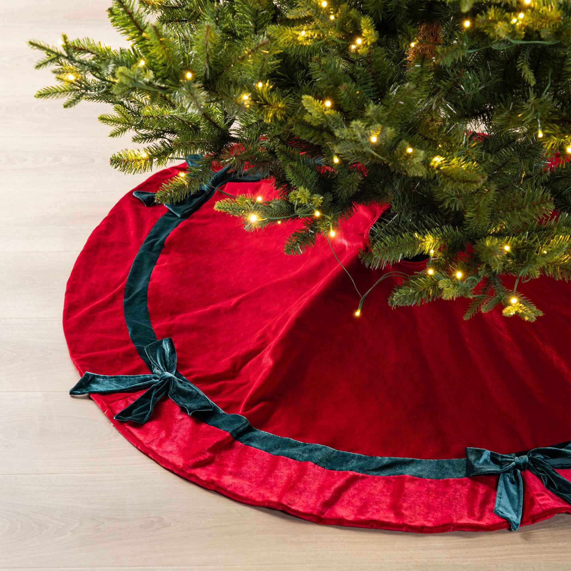 Glitzhome® 48"D Red Velvet Christmas Tree Skirt with Bows