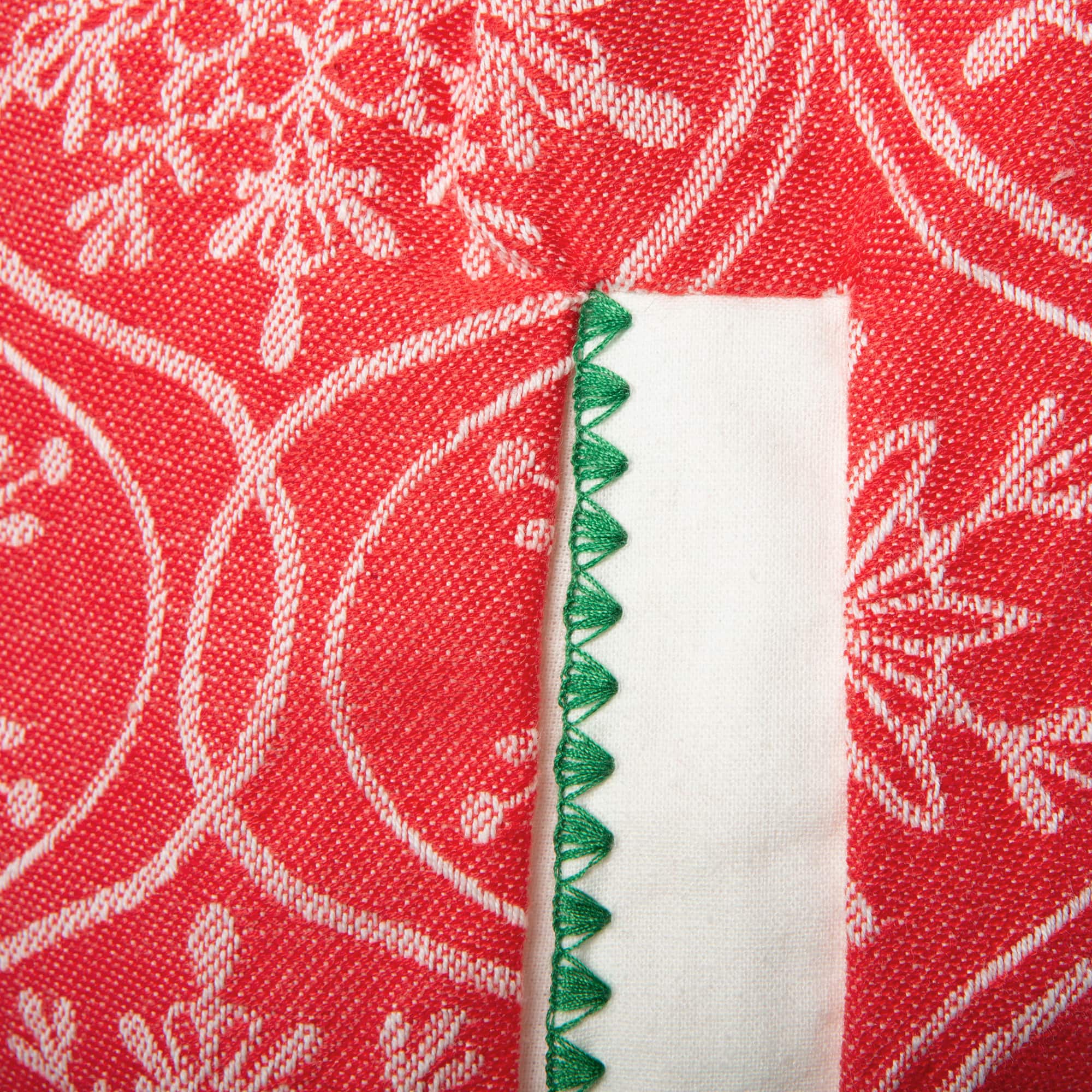 DII® Joyful Snowflakes Jacquard Collection Apron
