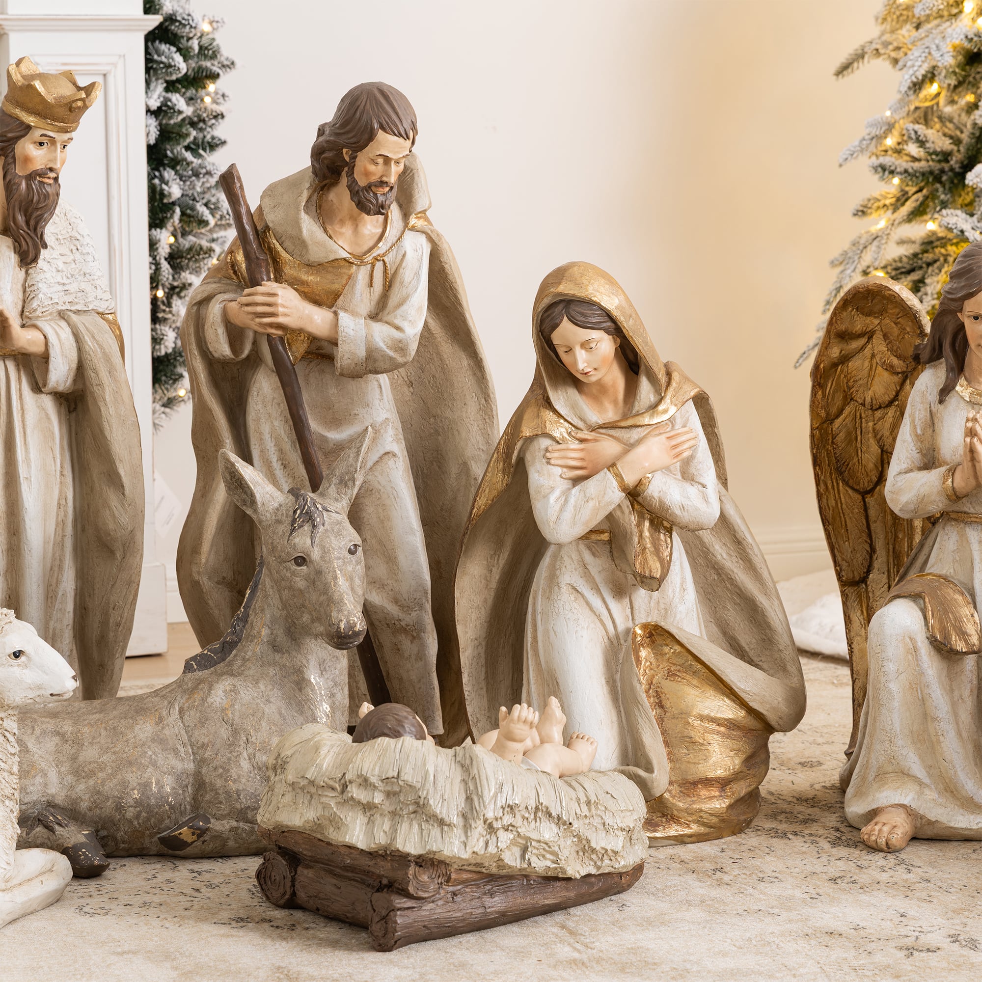 Glitzhome® 31.75" 12-Piece Majestic Oversized Christmas Nativity Figurine Set