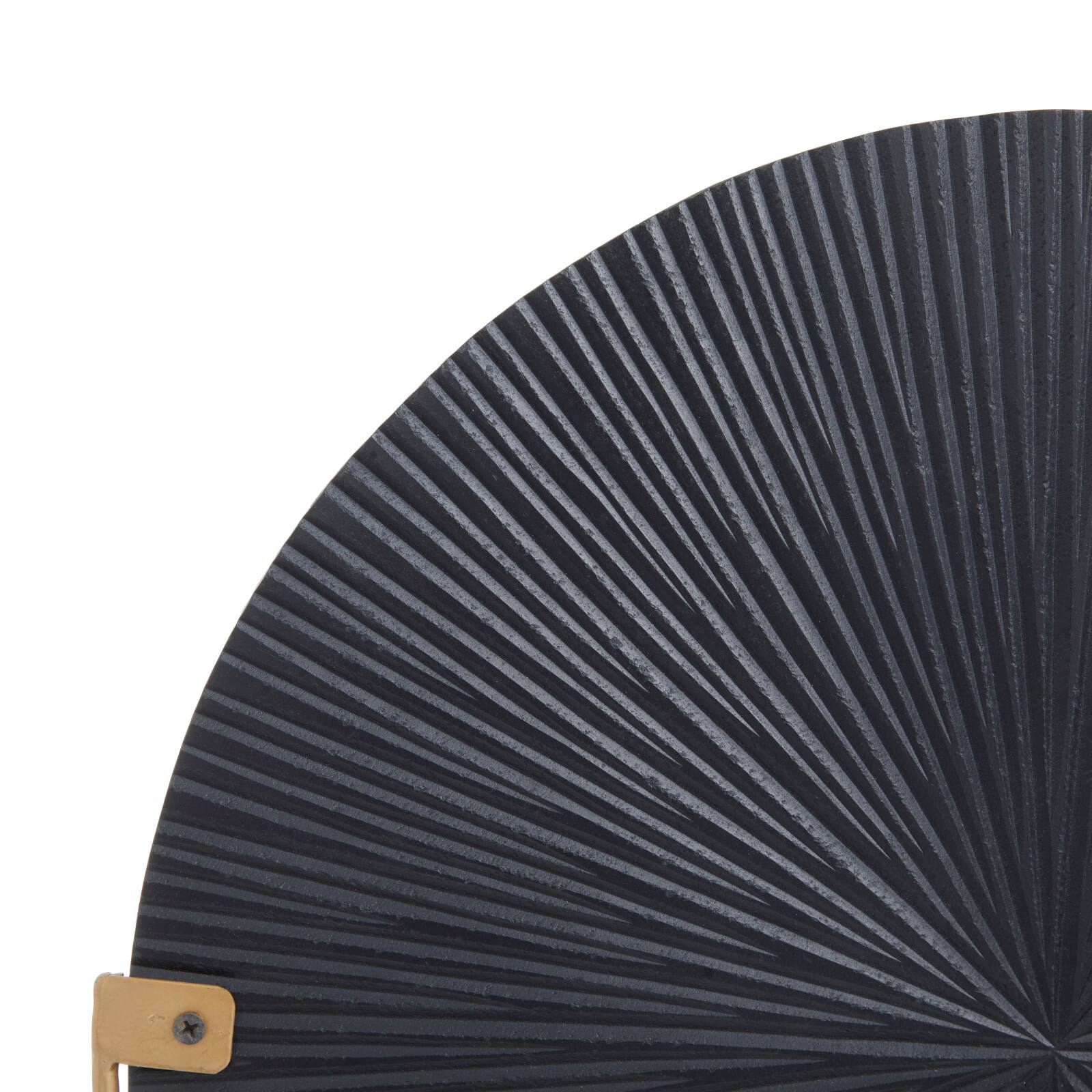 CosmoLiving by Cosmopolitan Black Iron Contemporary Sculpture, 23" x 18" x 4"