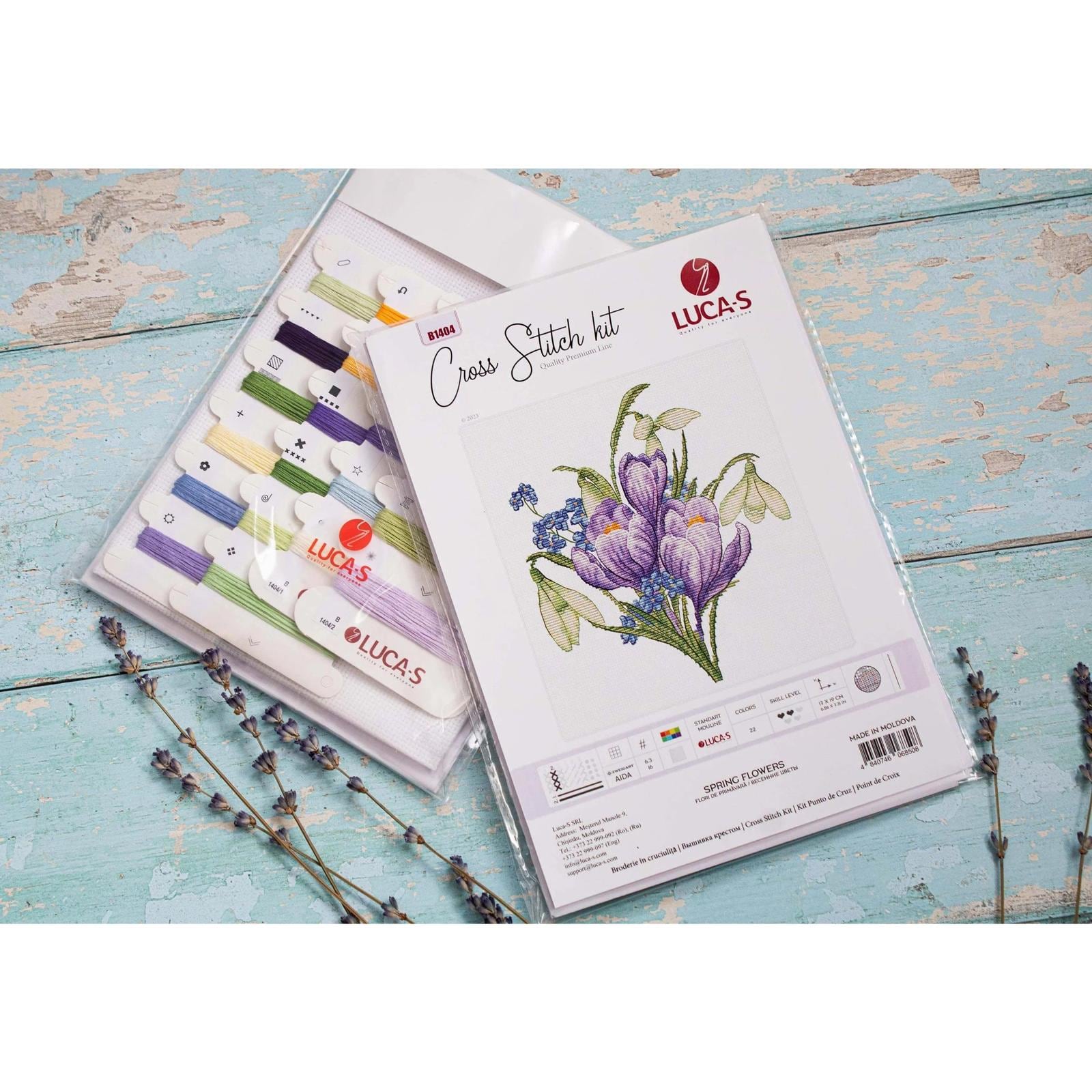 Luca-S Spring Flowers Counted Cross Stitch Kit