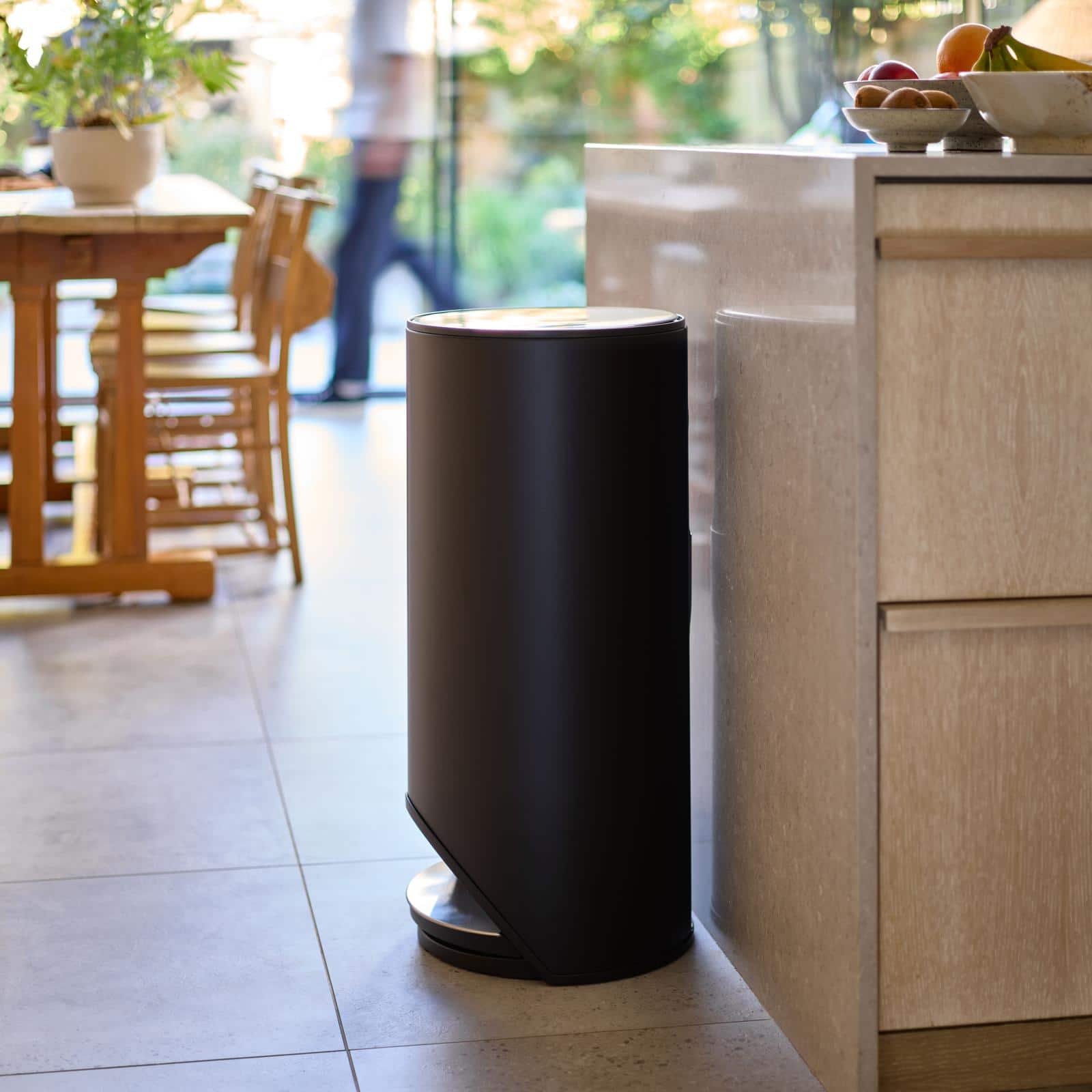 Joseph Joseph 30L Arc Slimline Pedal Trash Can