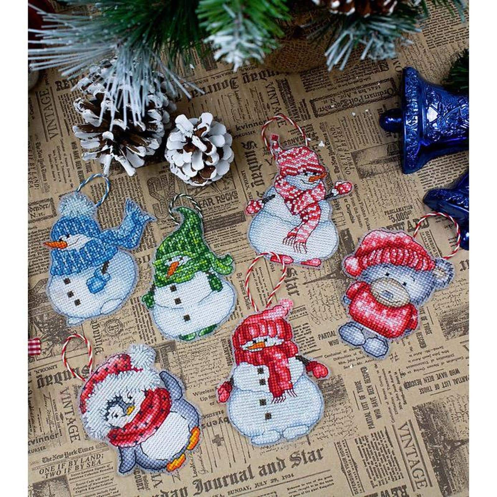 Luca-S Winter Toys Plastic Canvas Counted Cross Stitch Kit