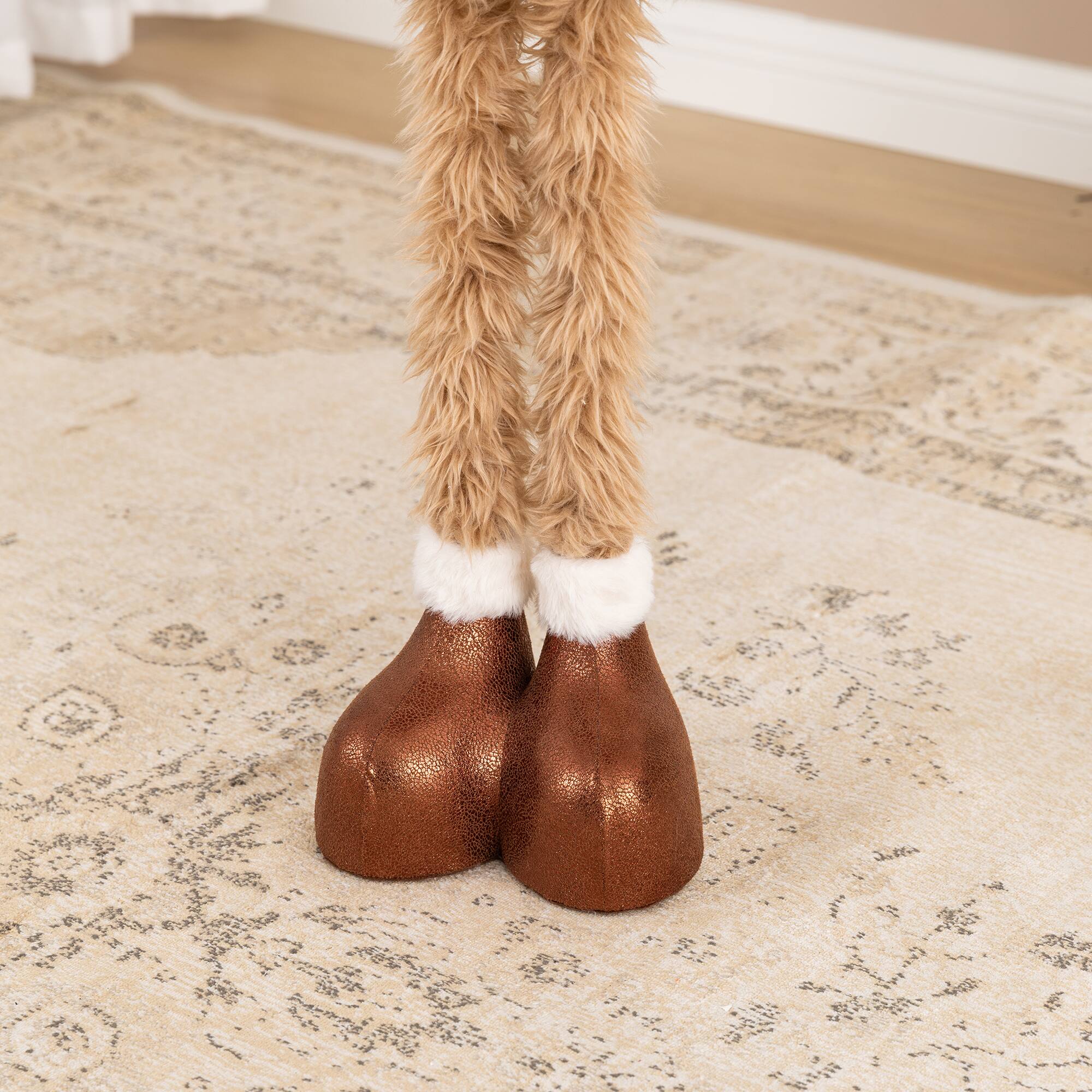 Glitzhome® 19"-33" Telescoping Fabric Christmas Highland Cow Standing Decor