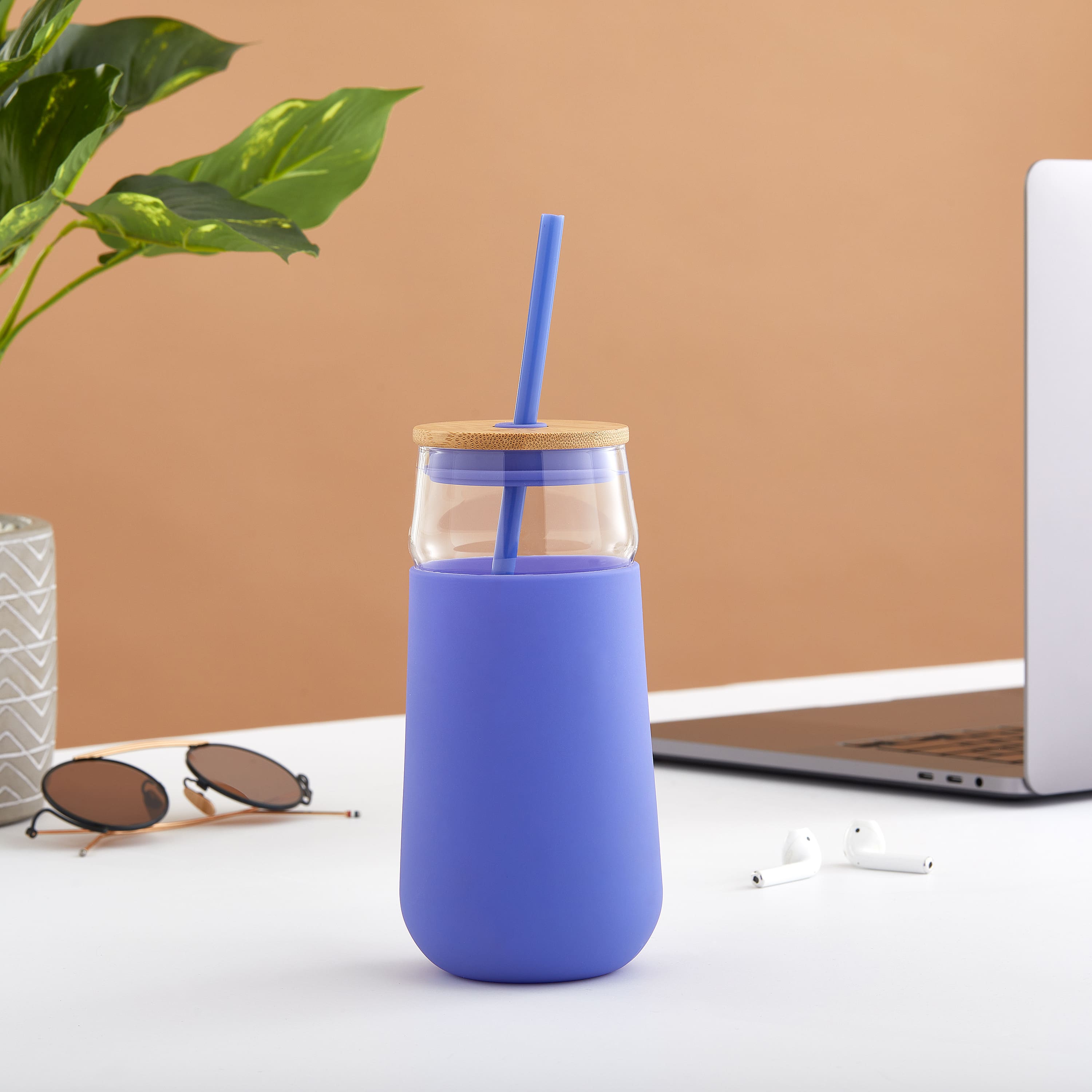 JoyJolt® 20oz. Glass Tumbler with Straws & Silicone Sleeve