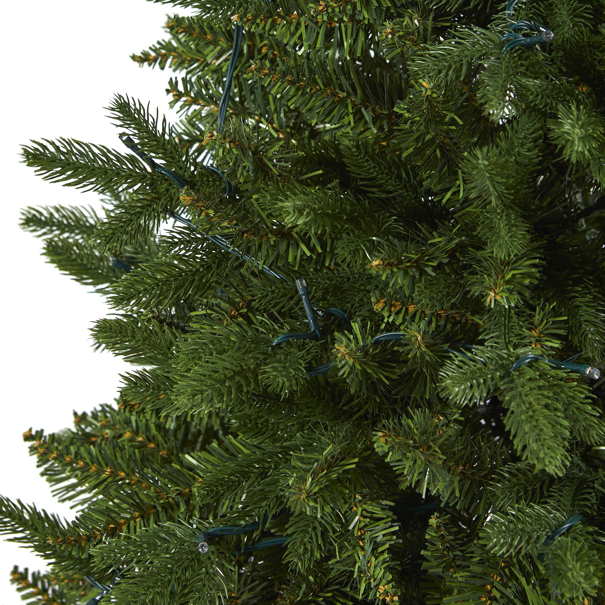 5ft. Pre-Lit New Hampshire Fir Artificial Christmas Tree, Clear LED Lights
