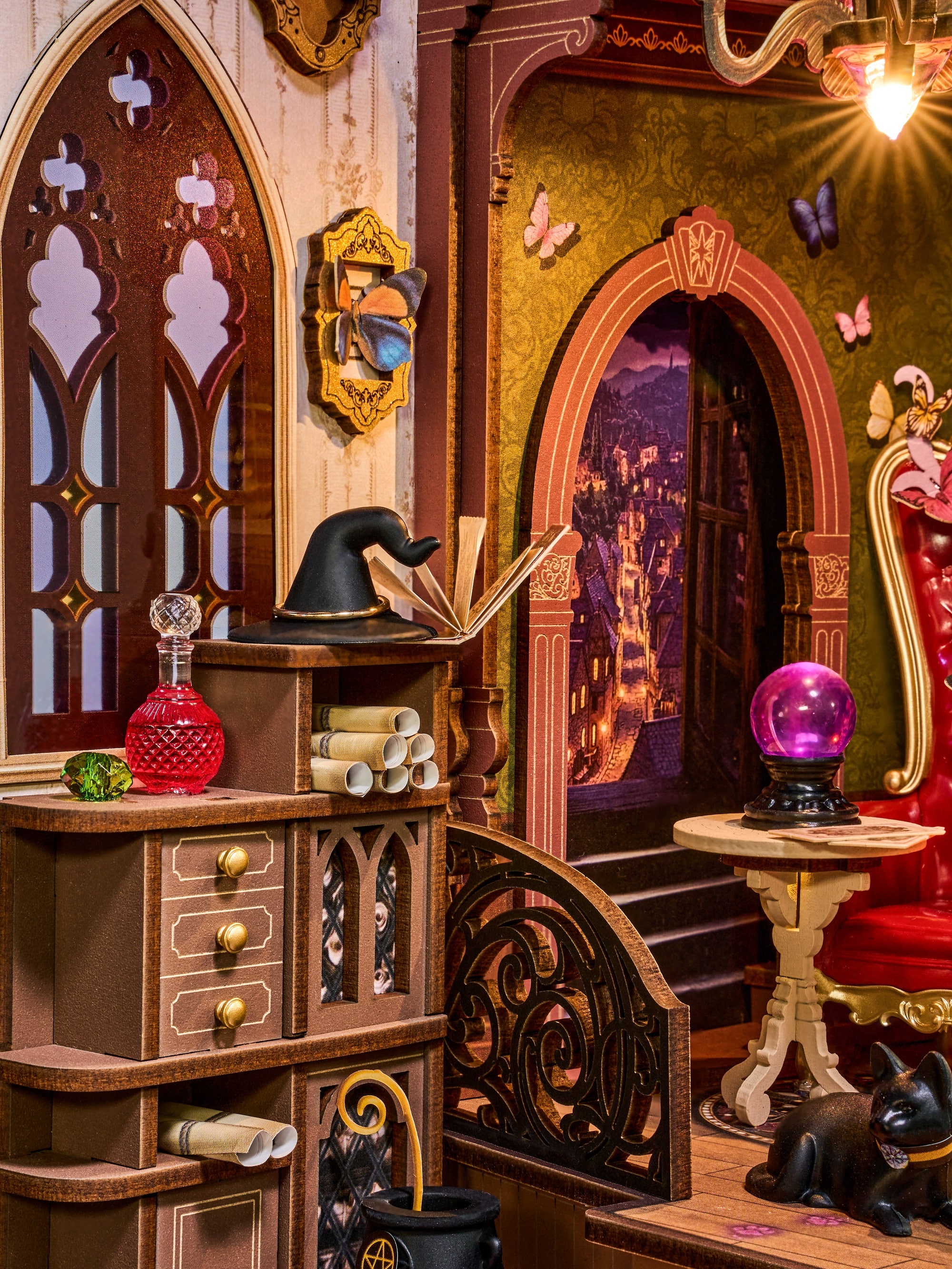 Rolife® Magic Fantasy Corner DIY Book Nook Kit