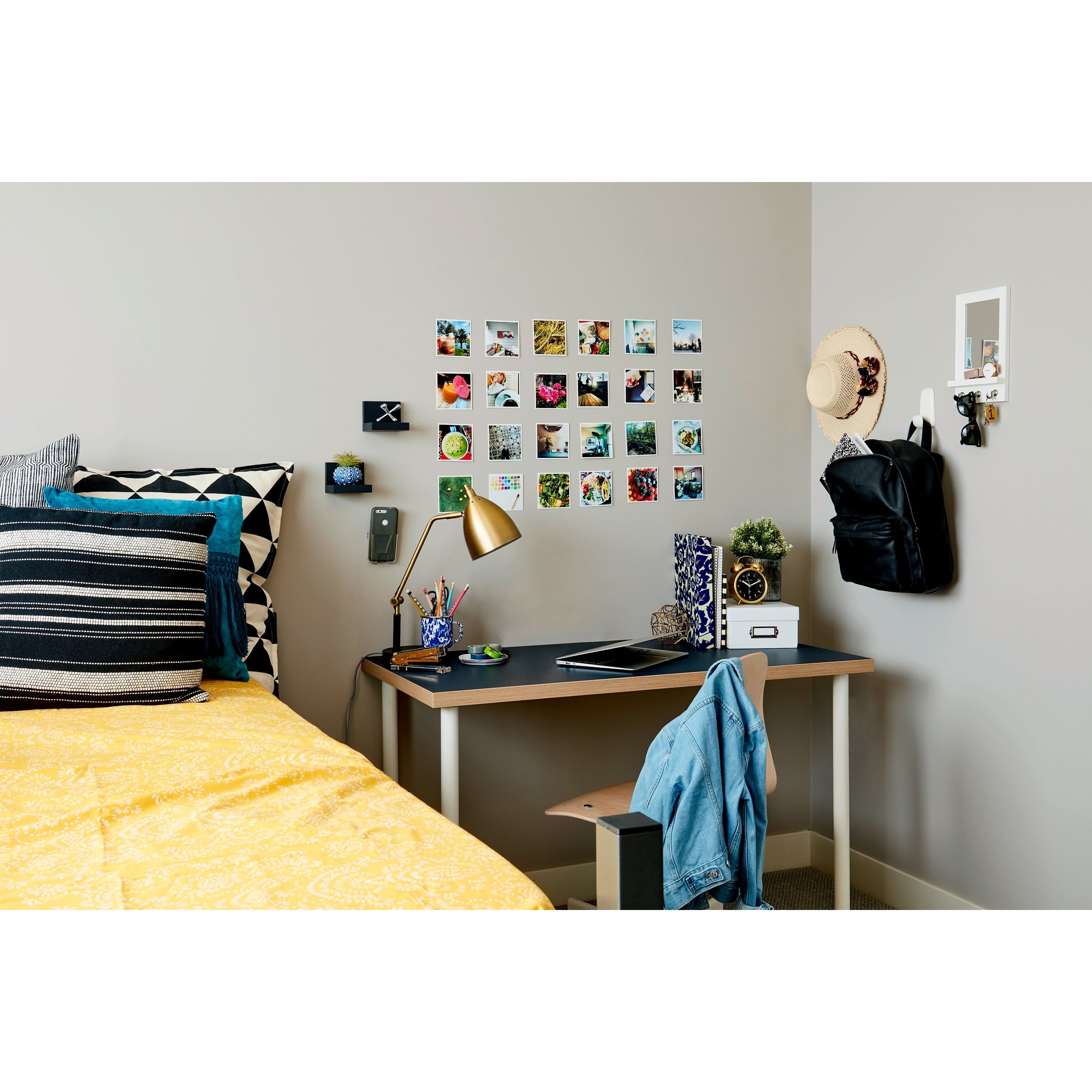 12 Packs: 12 ct. (144 total) Command® White Poster Strips