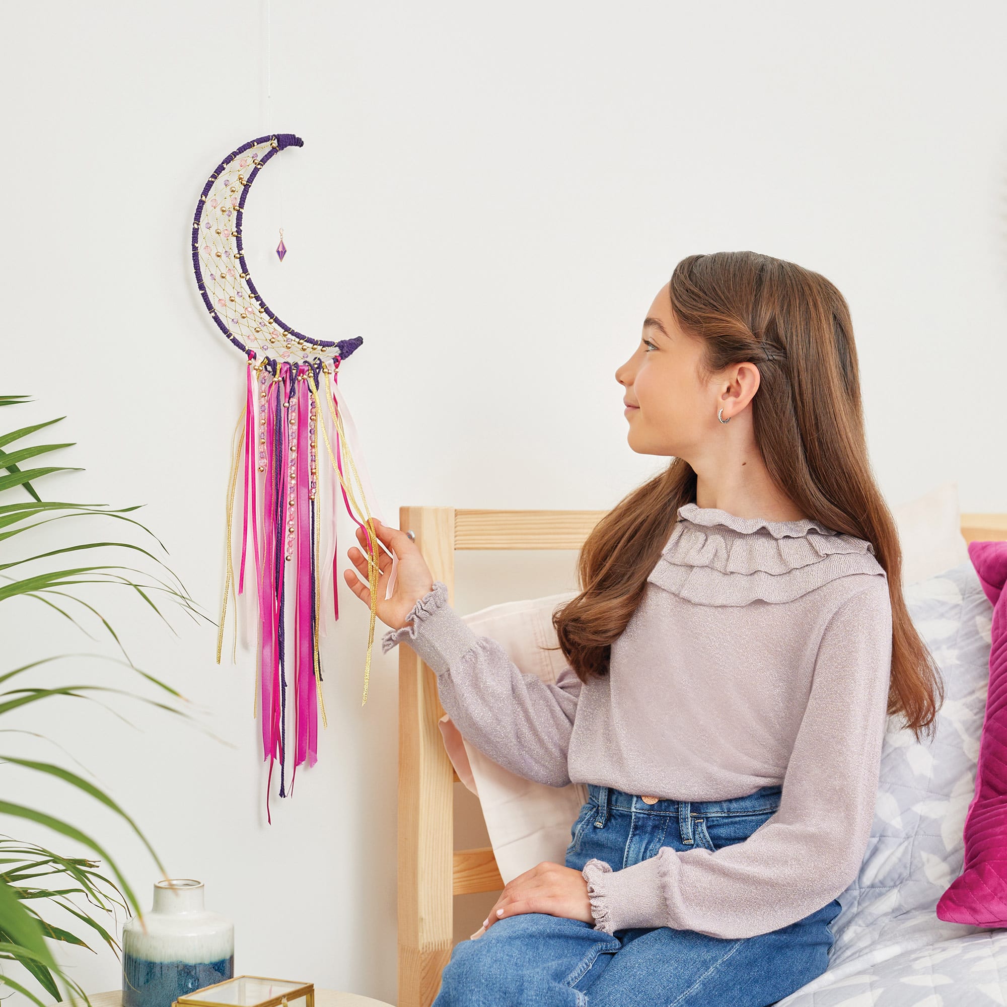 Make It Real™ DIY Lunar Dream Catcher with Lights Kit