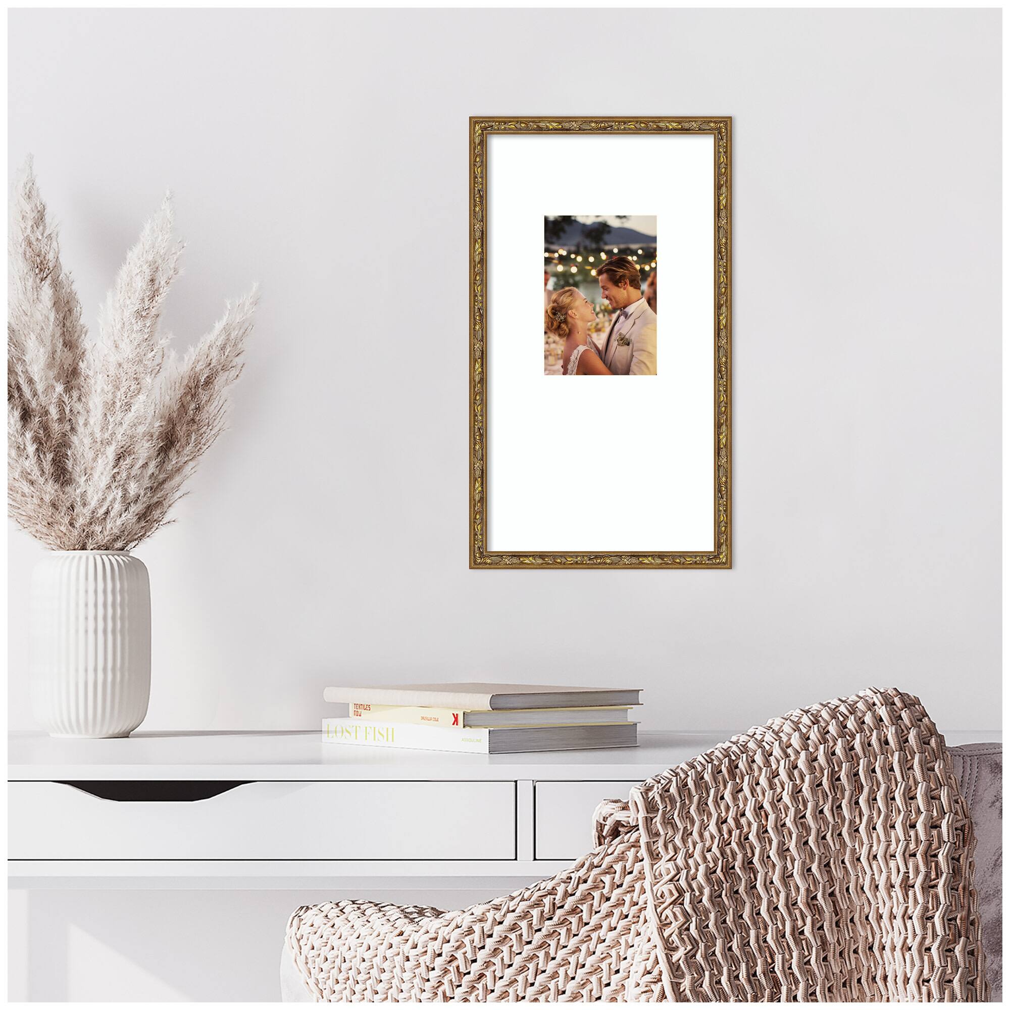 Kate and Laurel Belvedere Bronze Photo Frame with Mat
