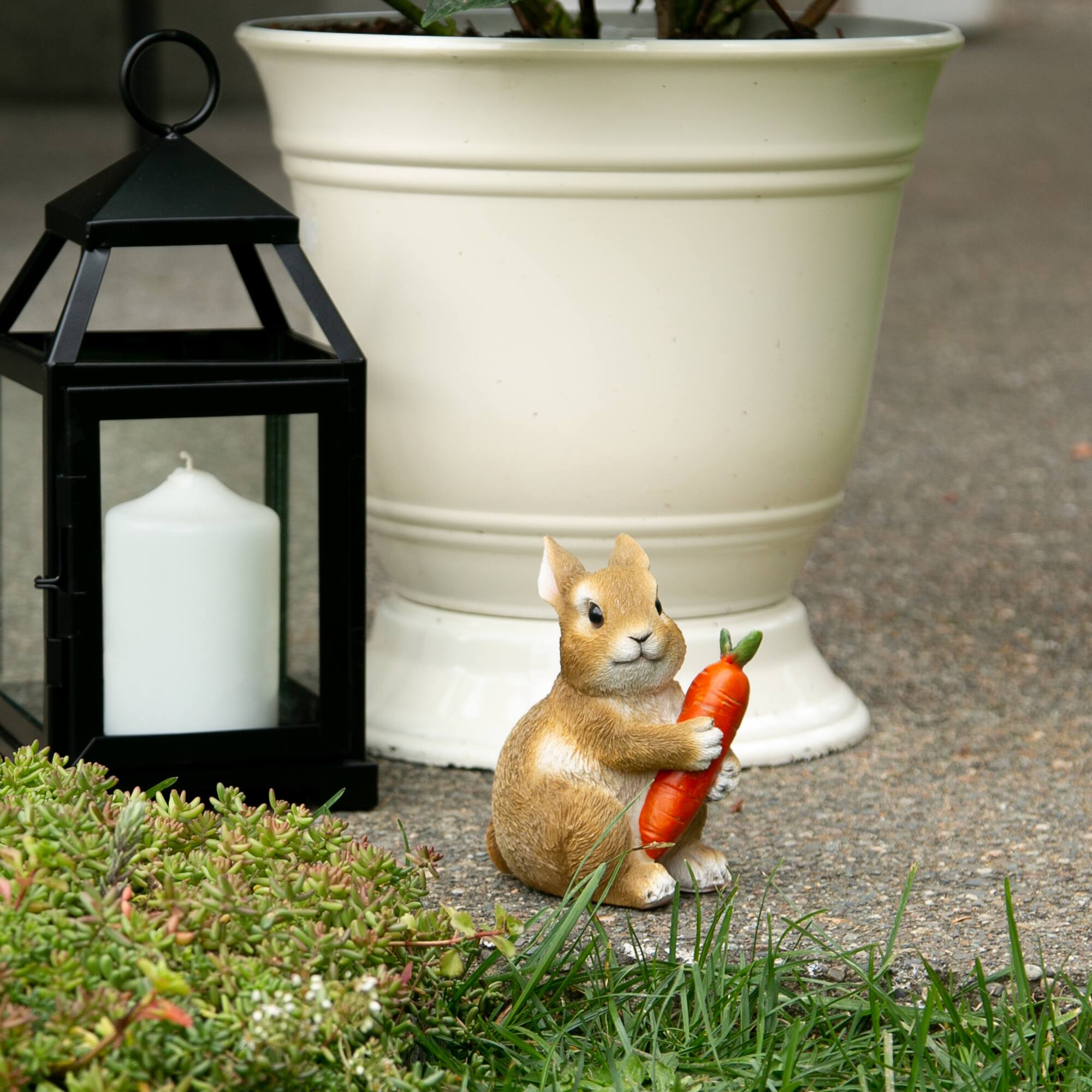5" Bunny Hugging Carrot Garden Figurine