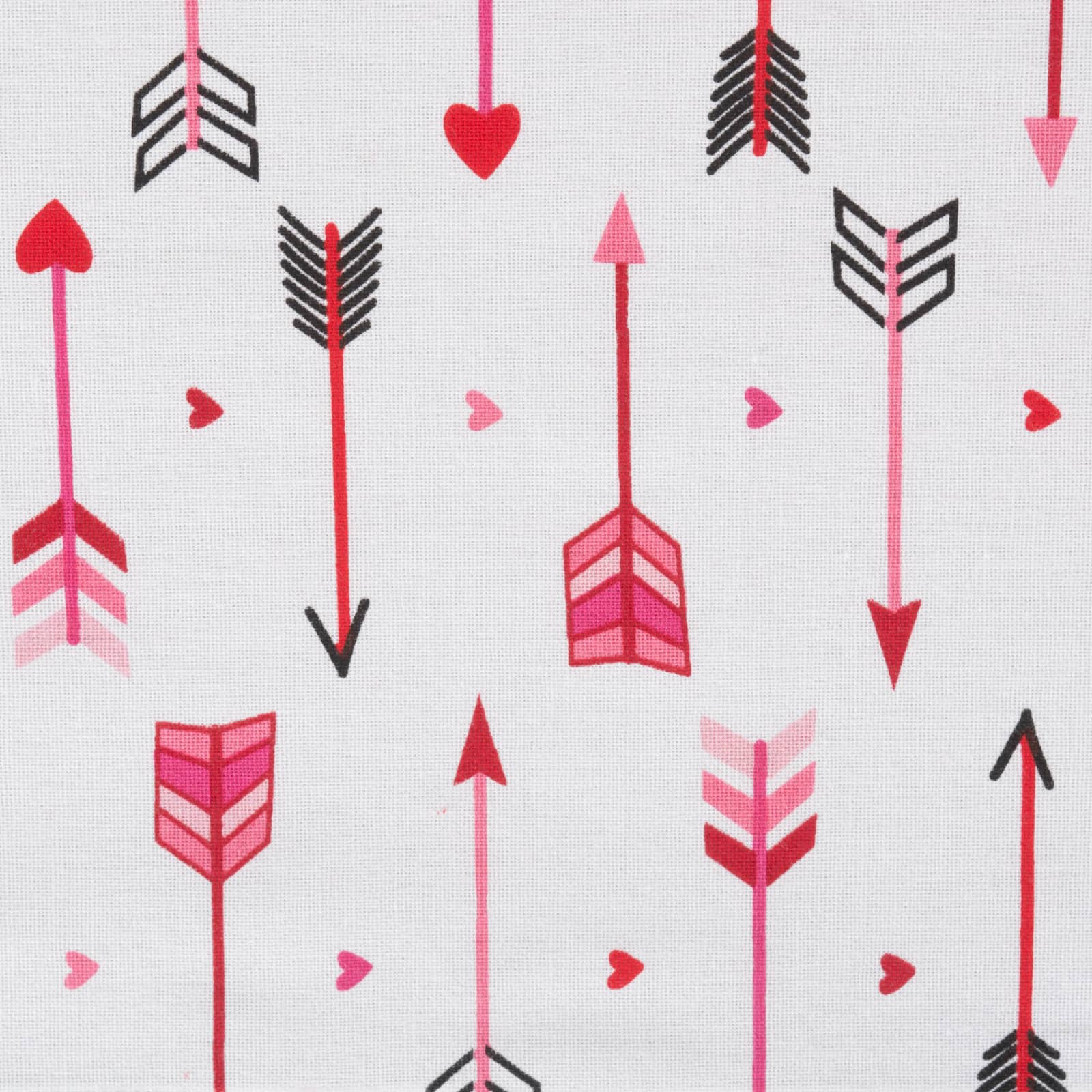 DII® 72" Hearts & Arrow Print Table Runner