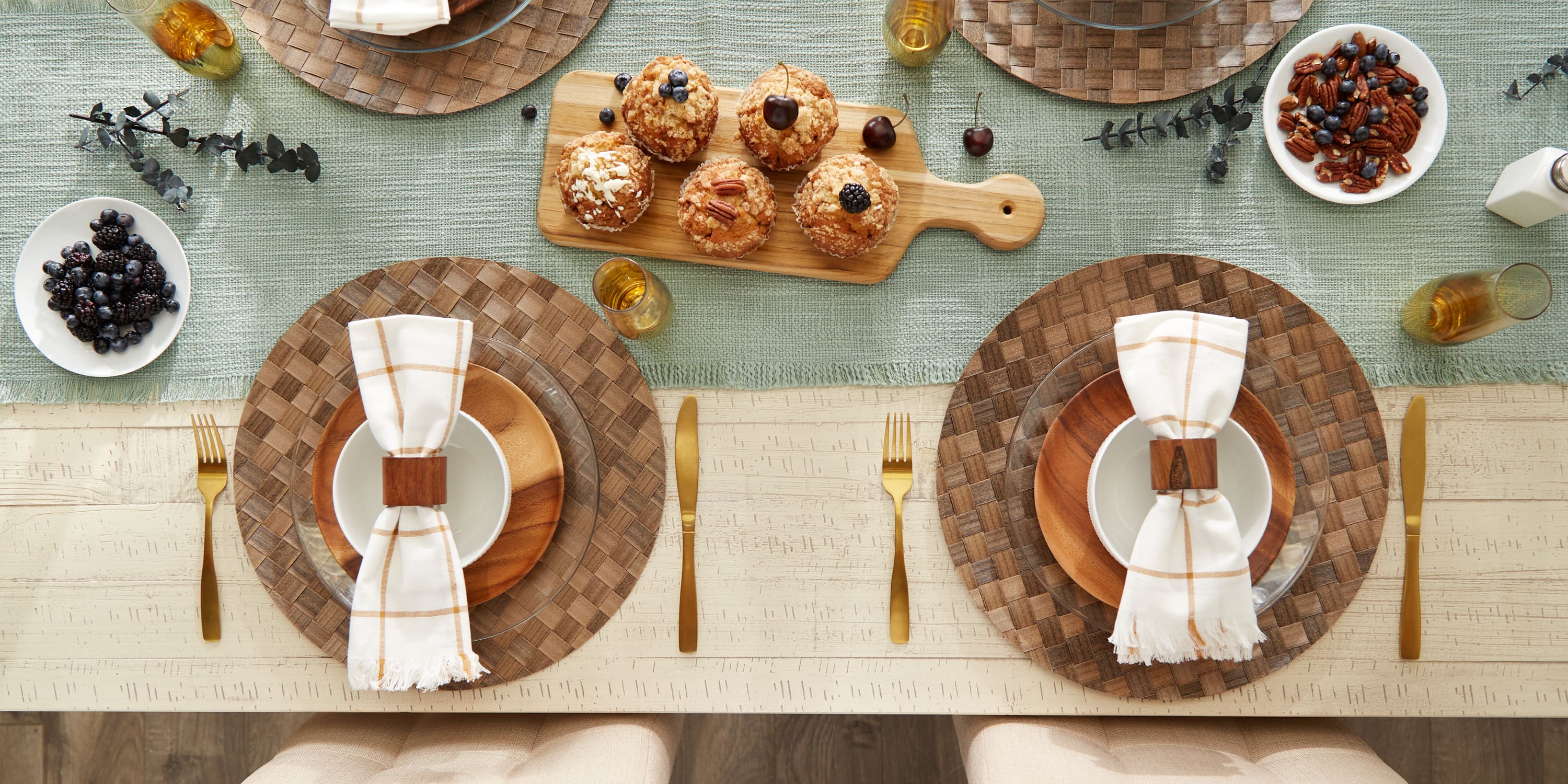 DII® Reversible Round Basket Weave Woven Placemats, 4ct.